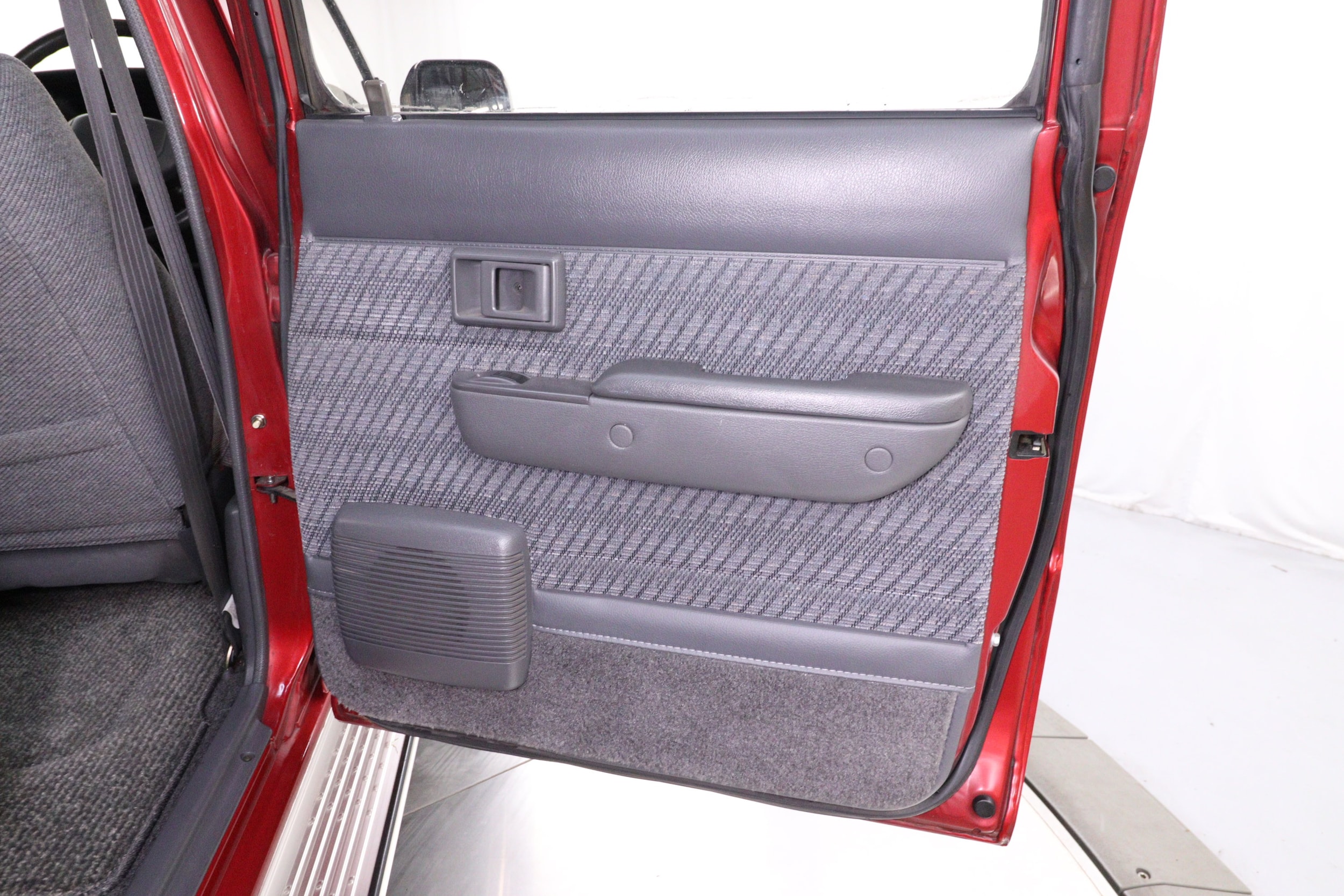 1993 Toyota Hilux 23