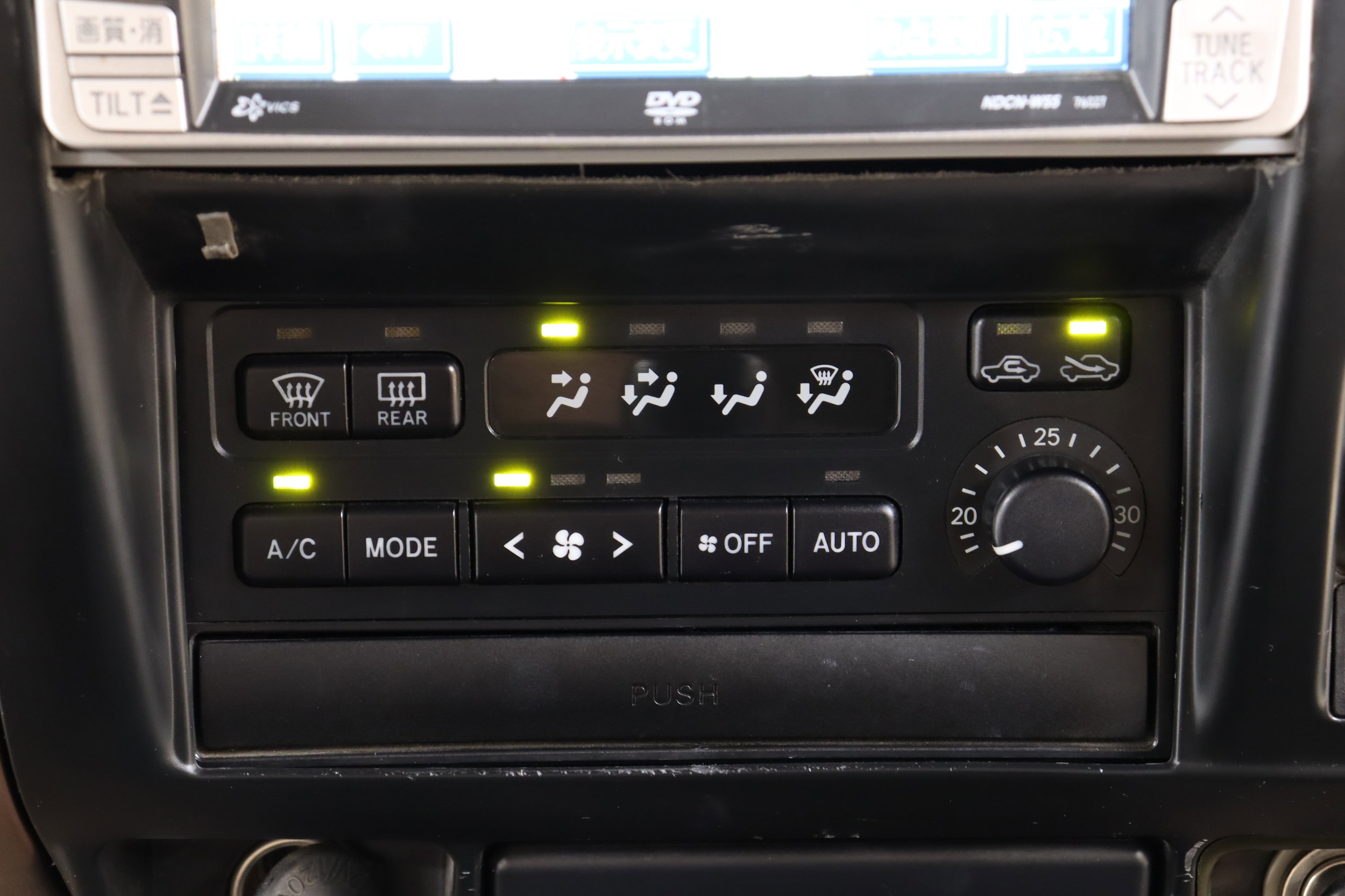 1999 Toyota Land Cruiser Prado 16