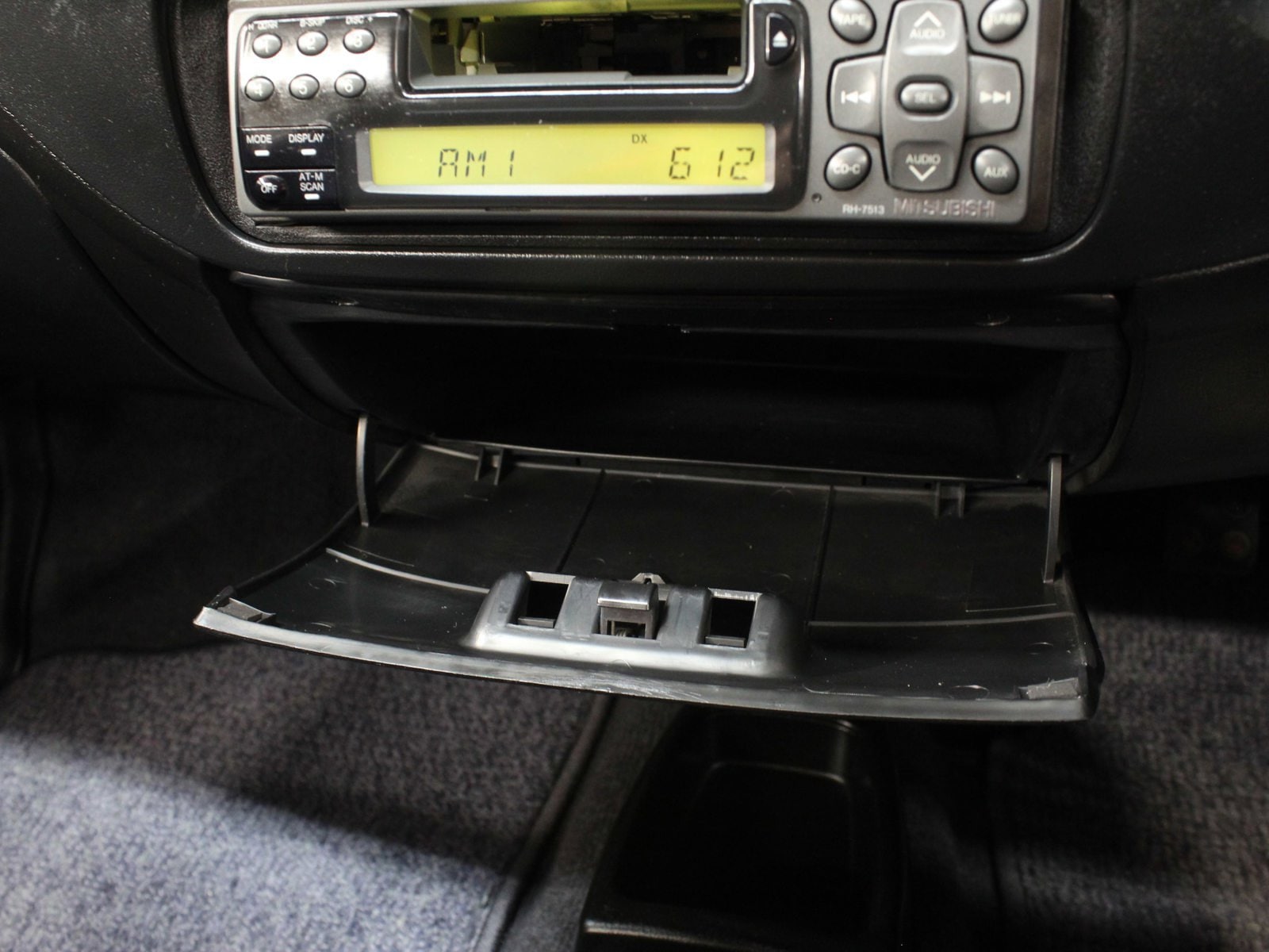 1995 Mitsubishi Minica 43