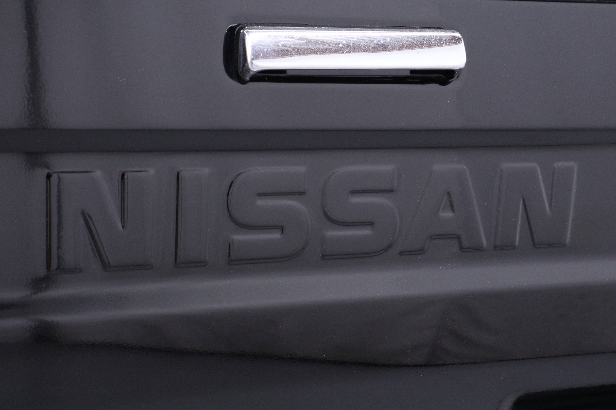 1985 Nissan 720 49
