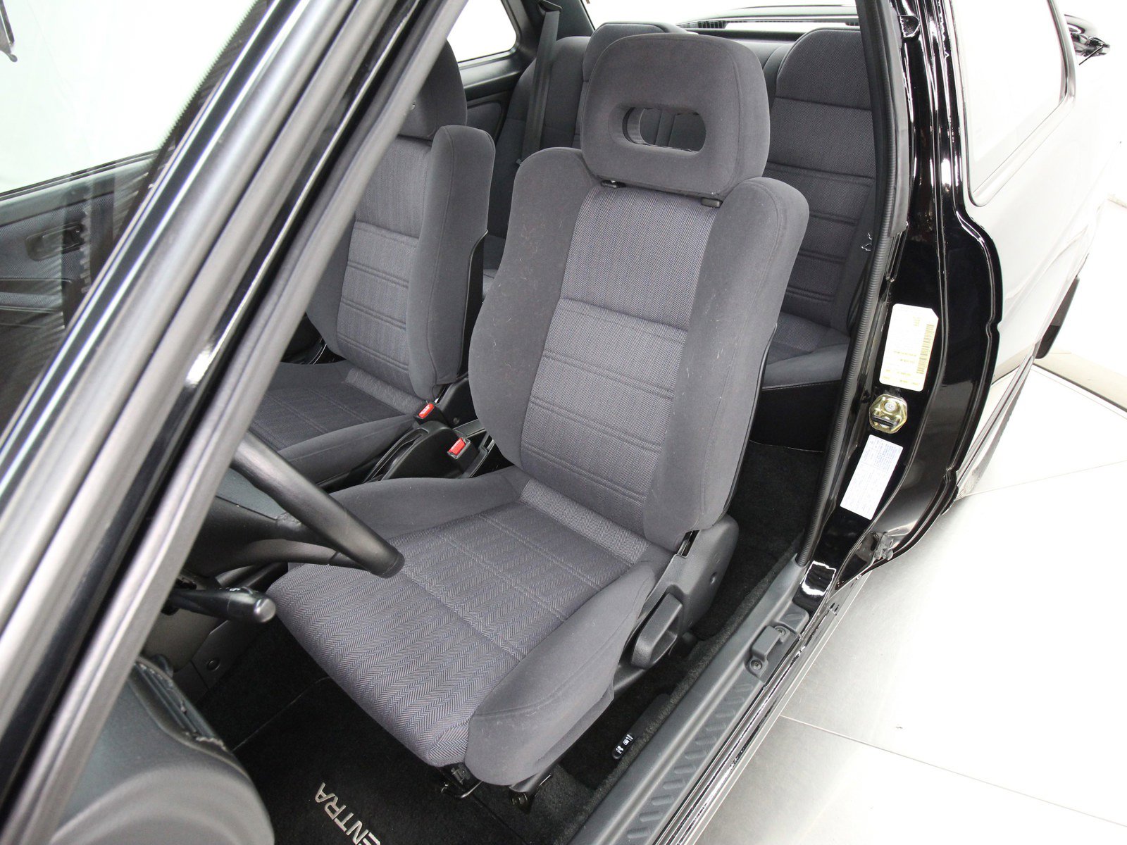 1992 Nissan Sentra 17