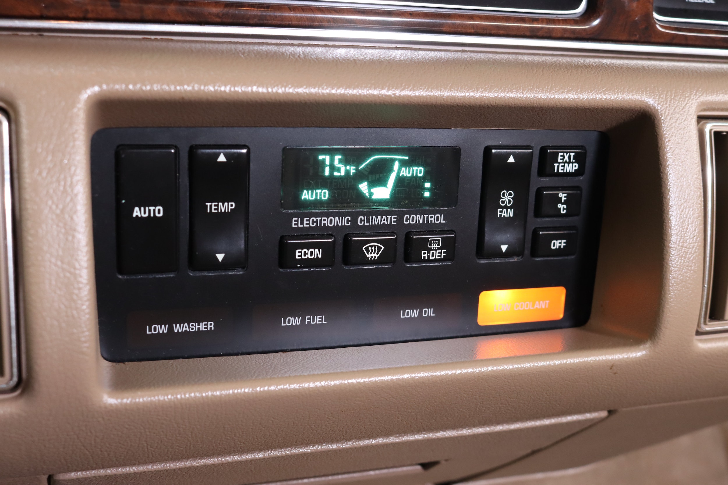 1993 Buick Roadmaster 32