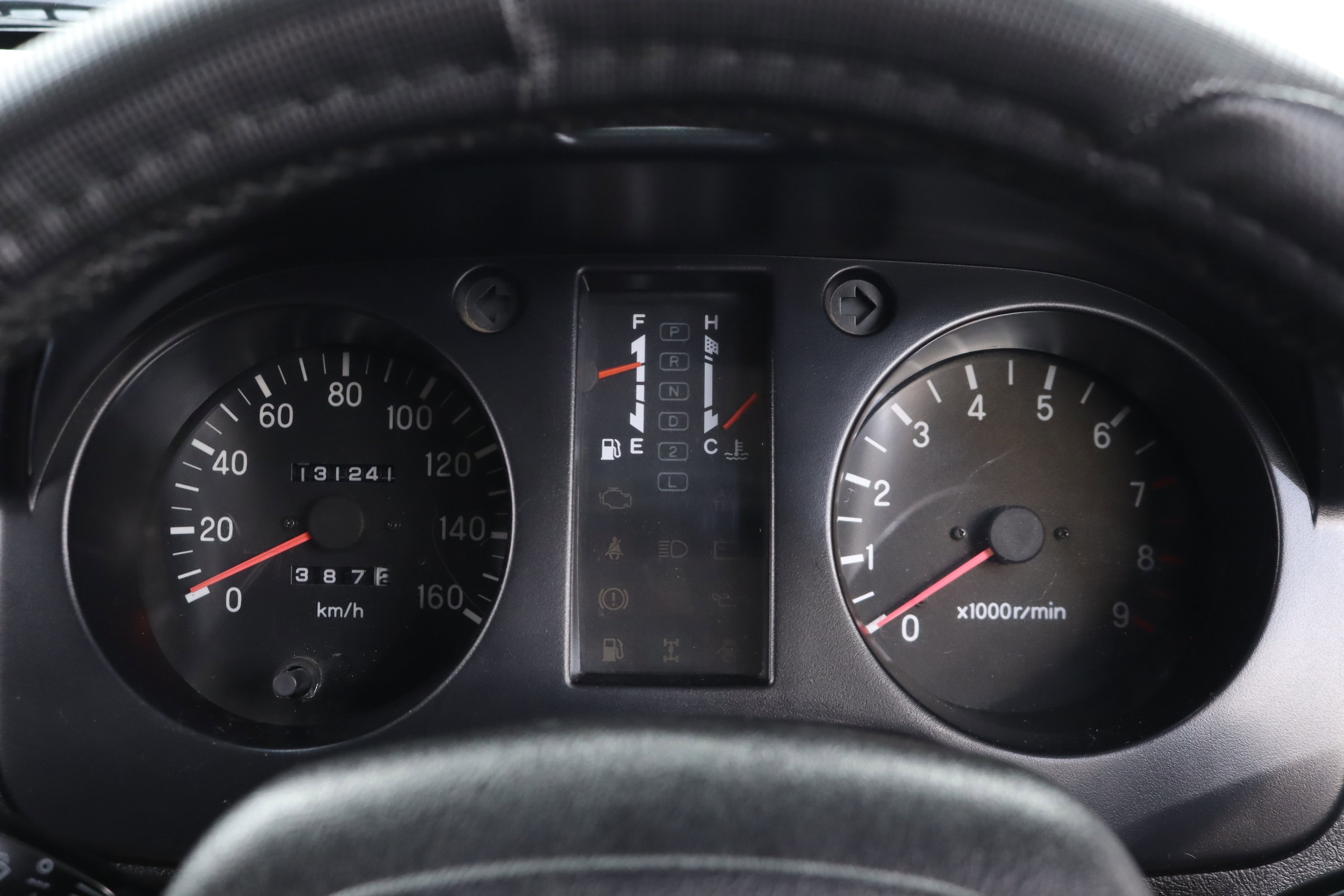 1998 Mitsubishi Pajero Jr 14