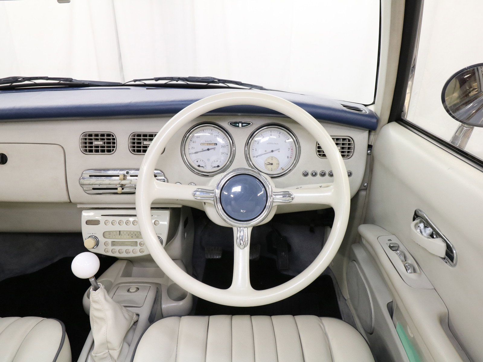 1991 Nissan Figaro 13