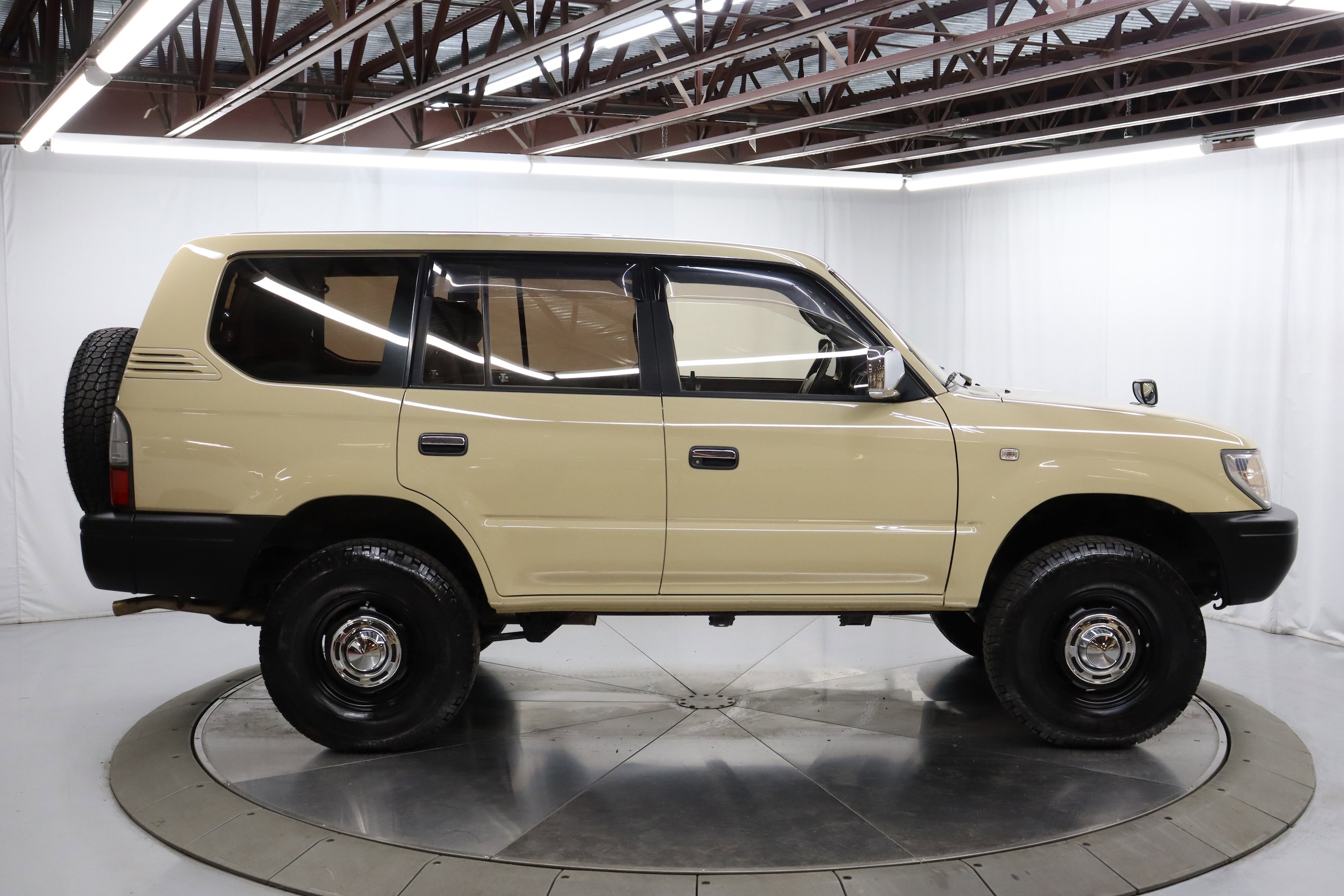 1999 Toyota Land Cruiser Prado 8