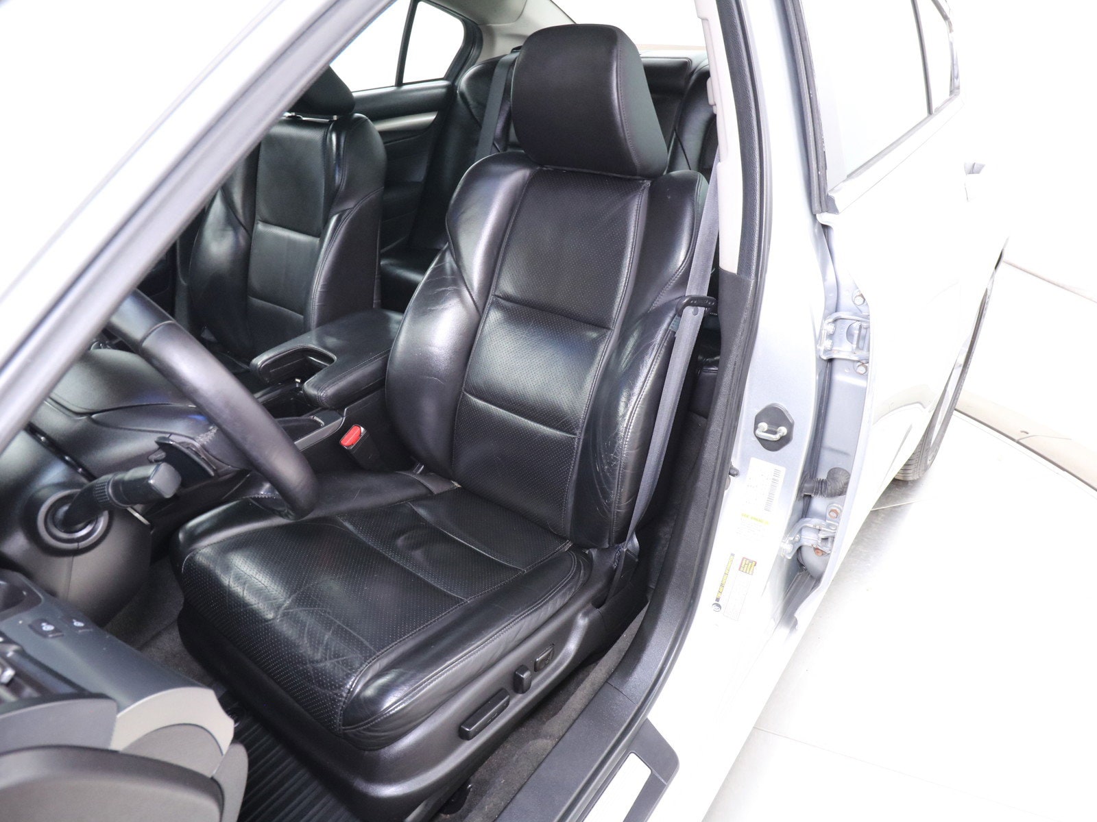 2013 Acura TL 16