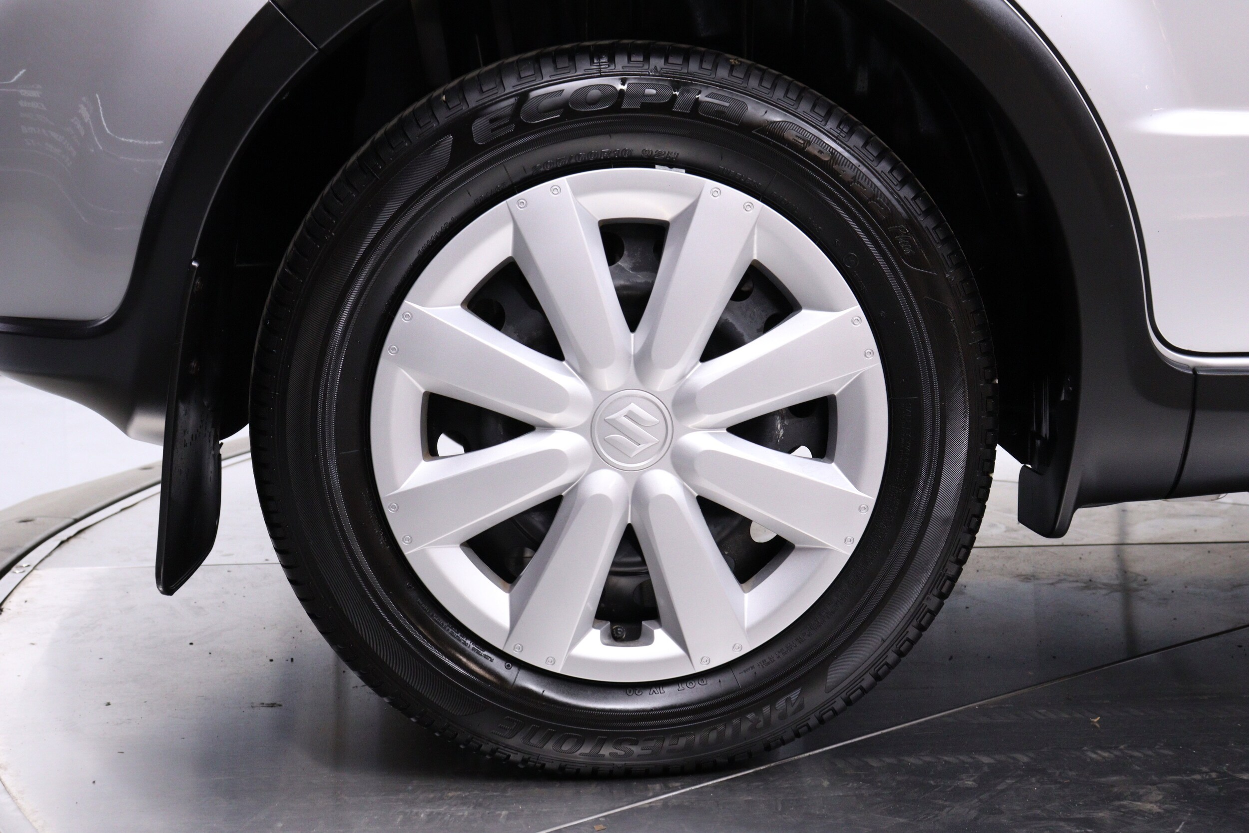 2012 Suzuki SX4 33