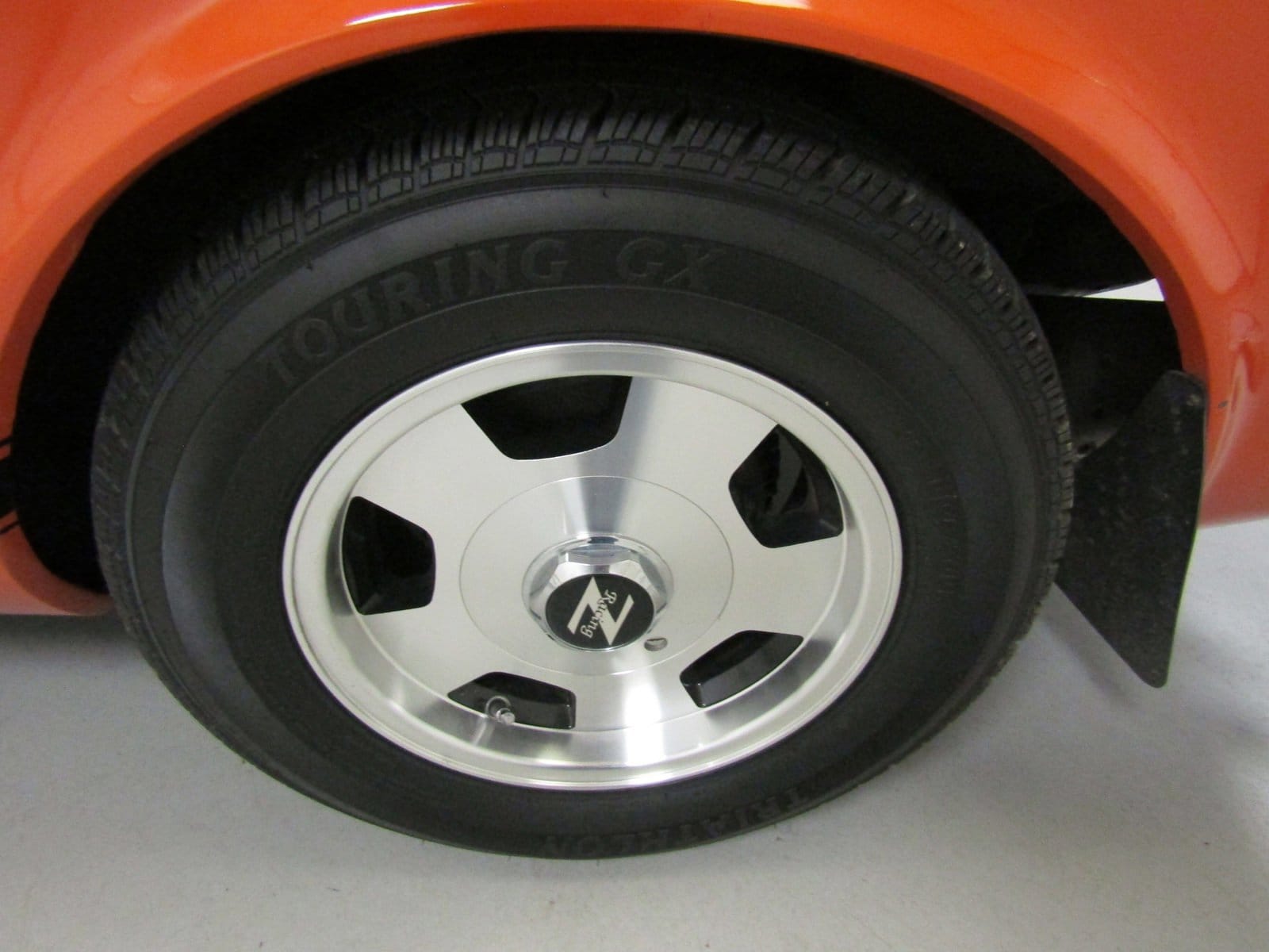 1972 Datsun 240Z 36
