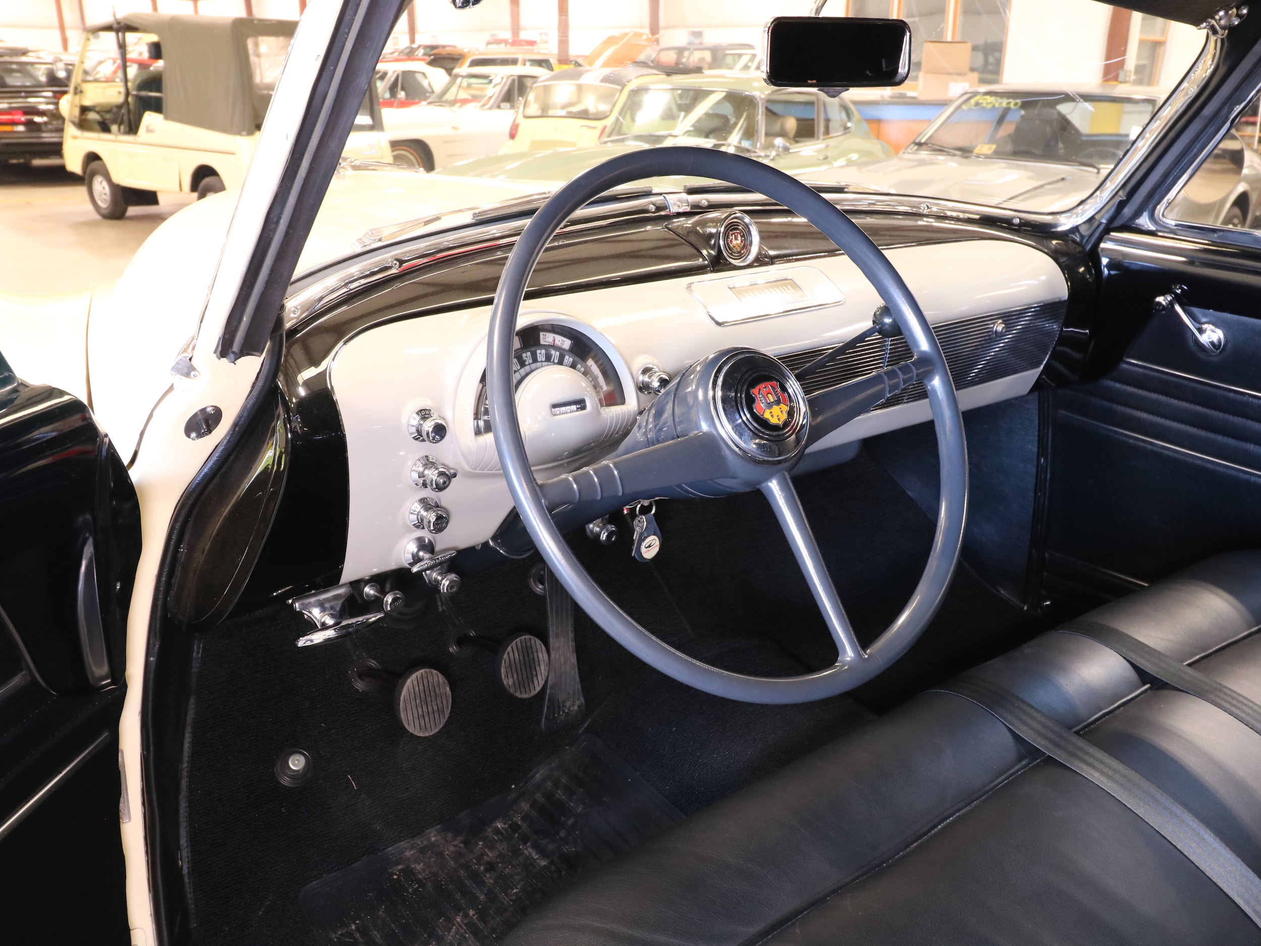 1950 Oldsmobile Rocket 88 9