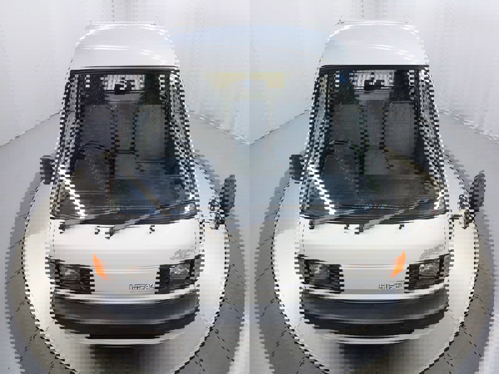 1998 Toyota Liteace 33