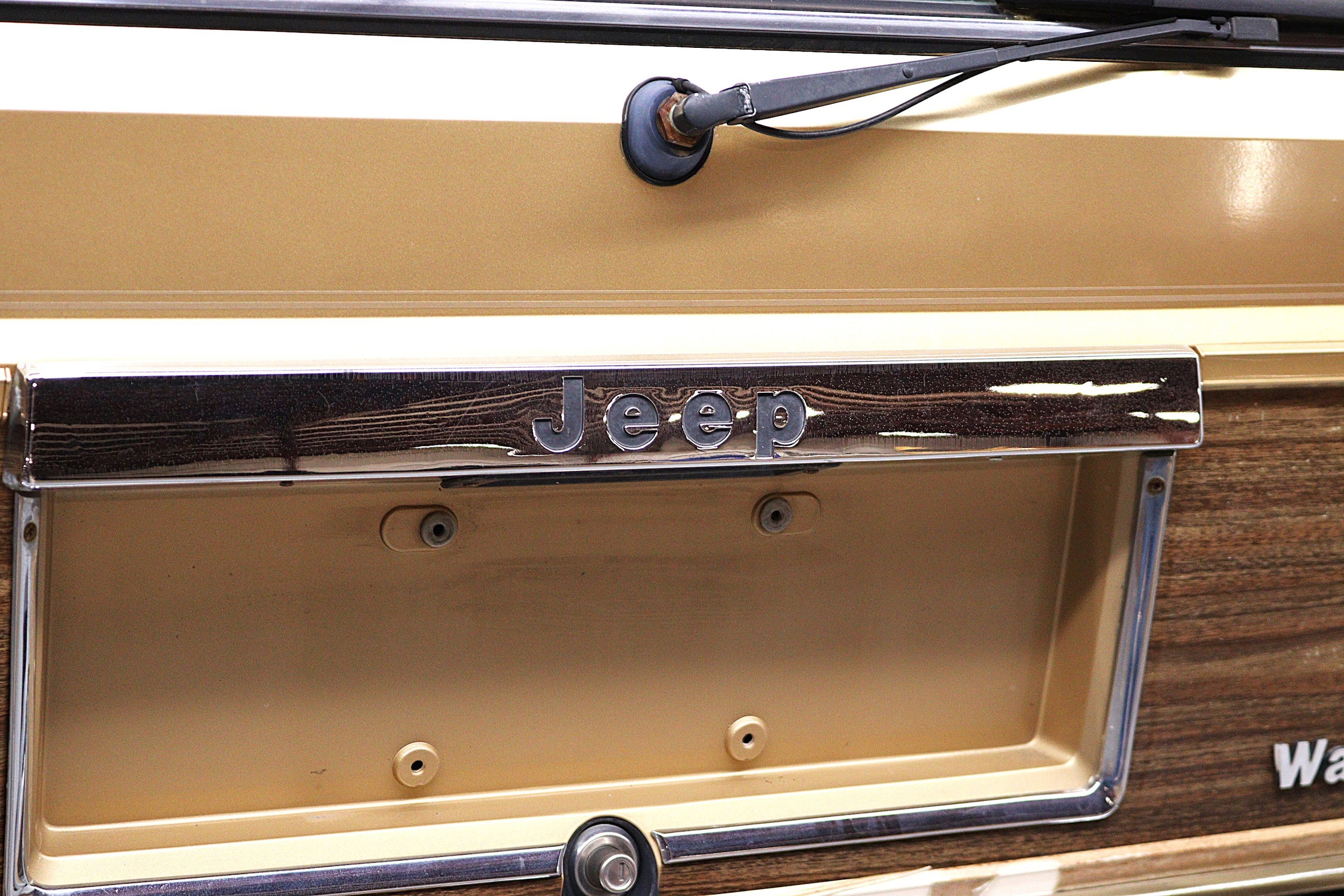 1987 Jeep Wagoneer 67