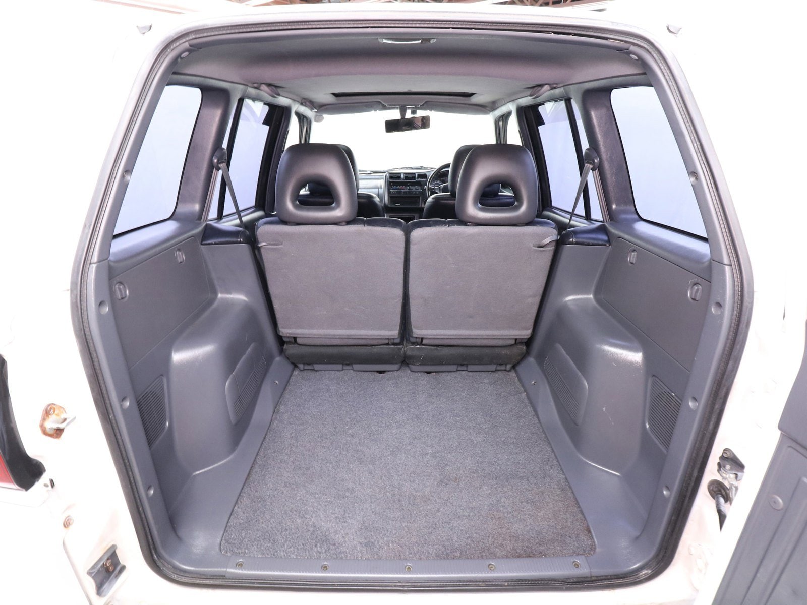 1997 Toyota RAV4 26