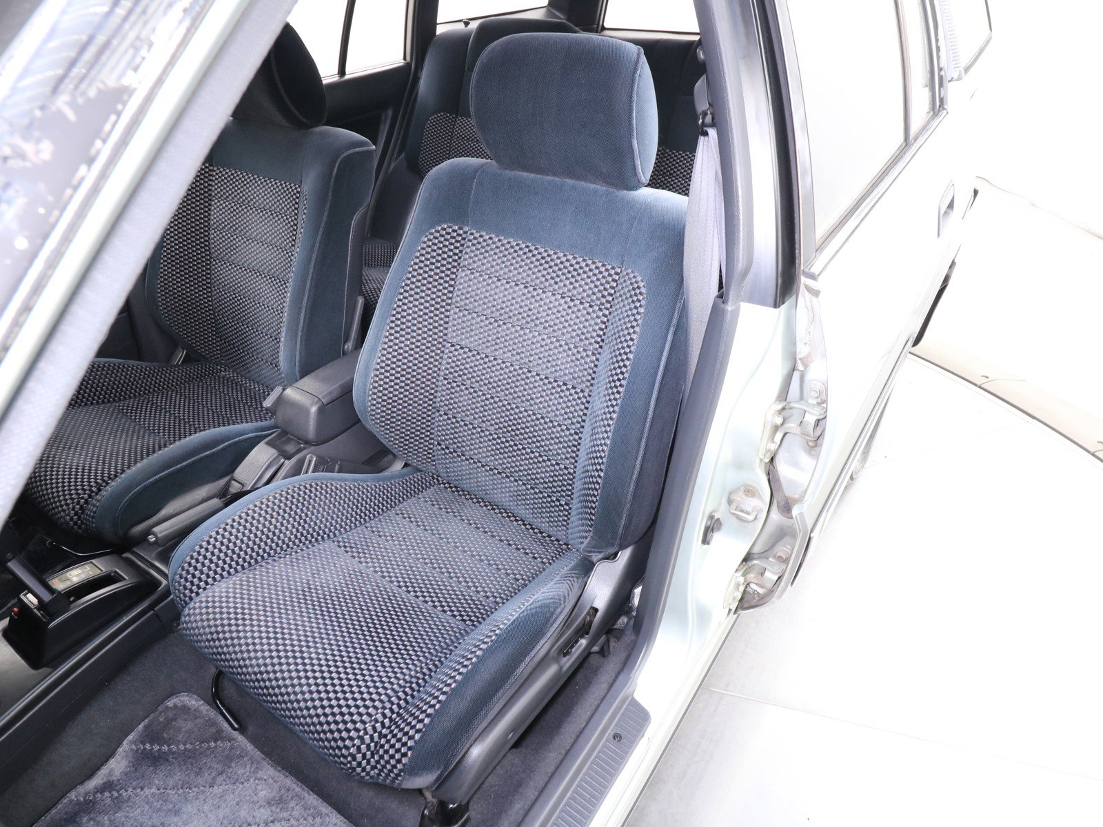 1990 Toyota Sprinter 18