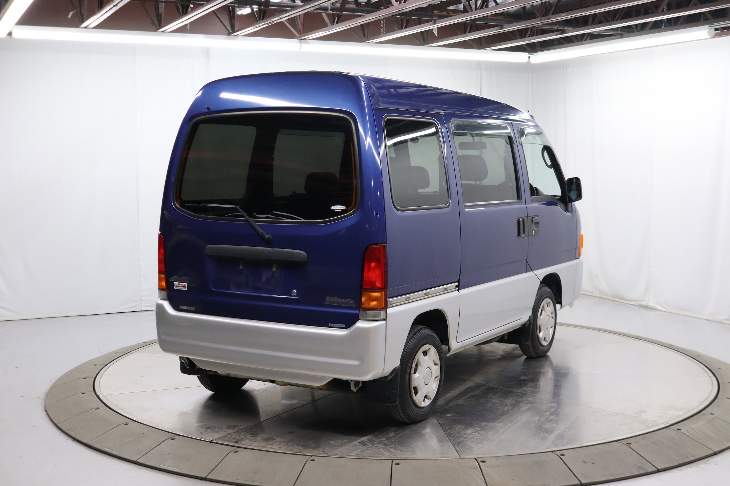 2000 Subaru Sambar 9