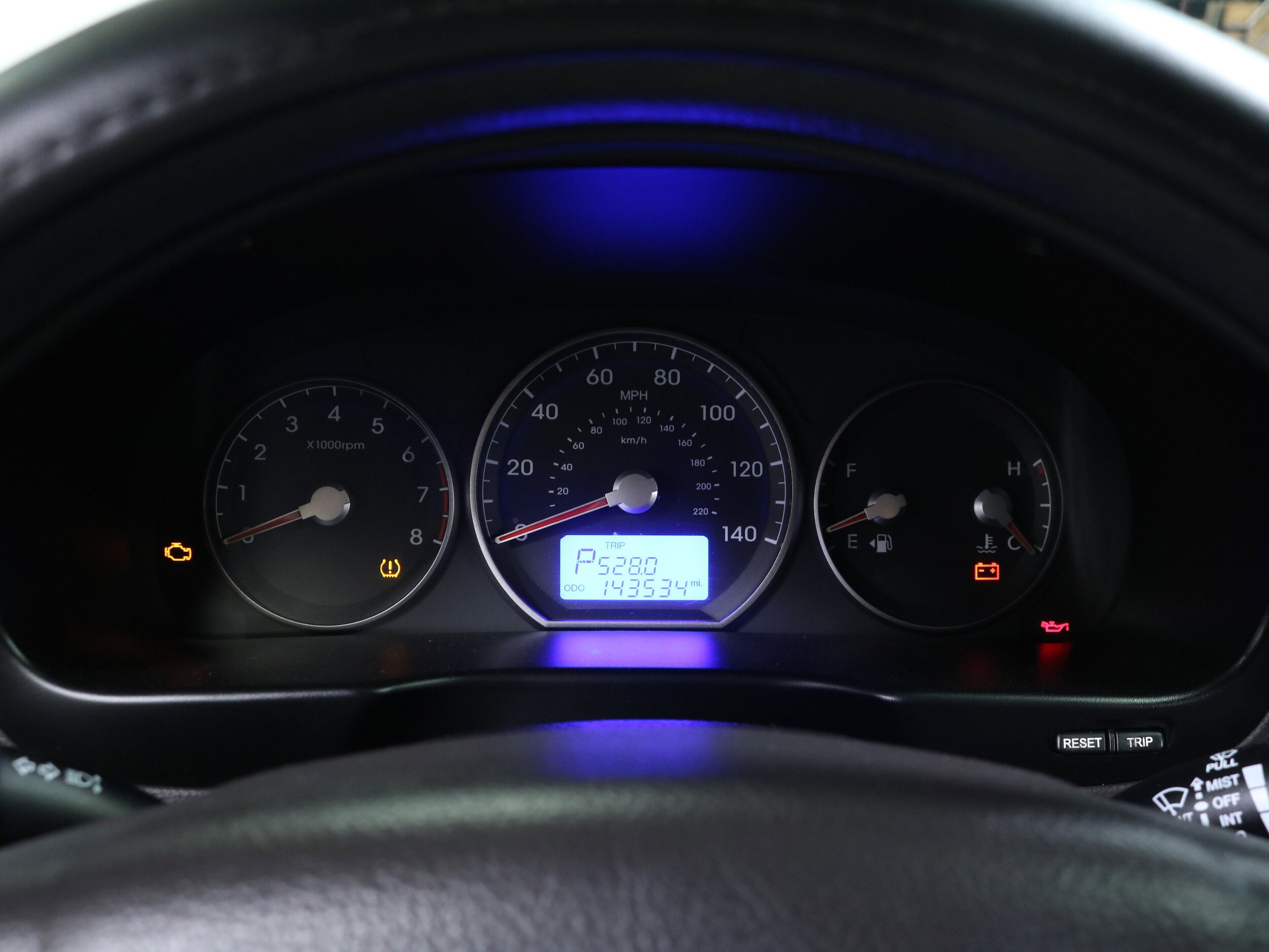 2012 Hyundai Santa Fe 11