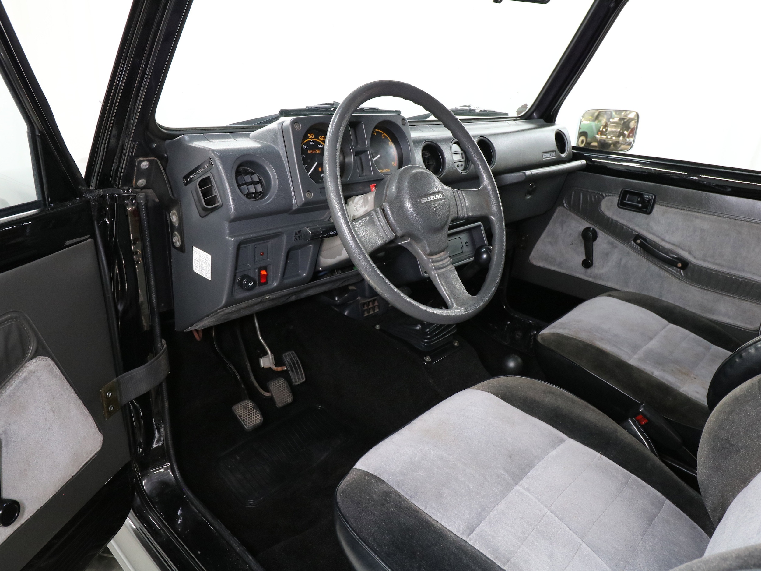 1986 Suzuki Samurai 11