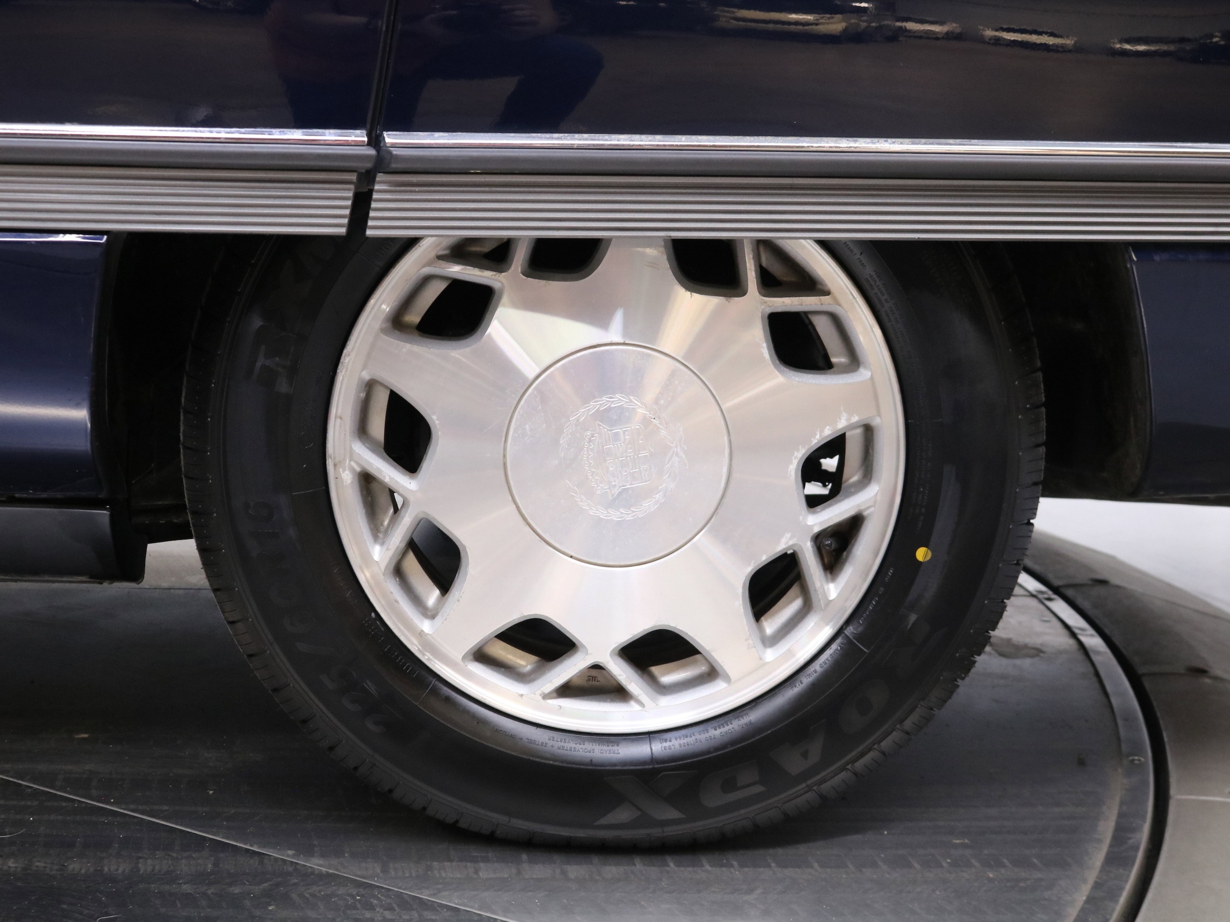 1996 Cadillac Concours 34