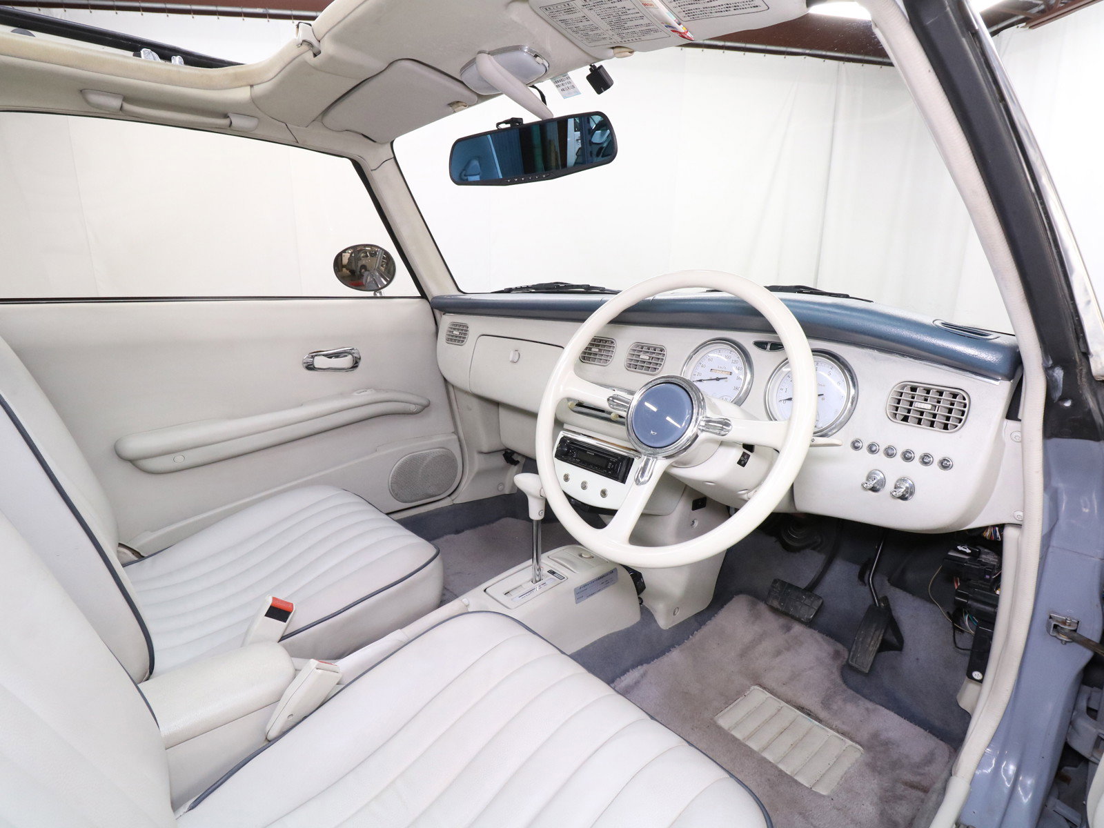 1991 Nissan Figaro 12