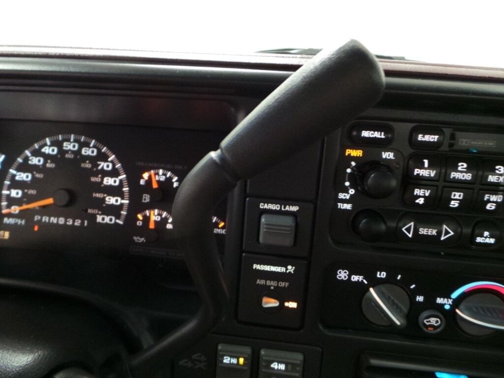 1998 Chevrolet K1500 16