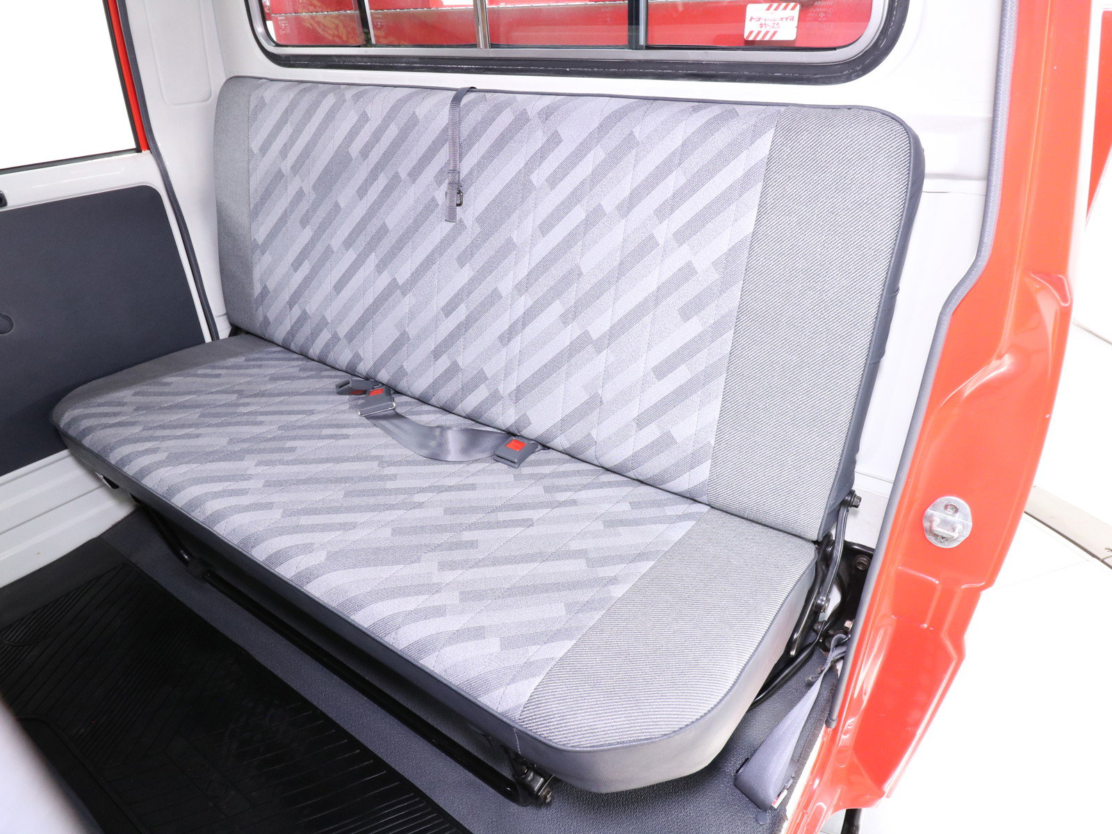 1992 Toyota Hiace 21