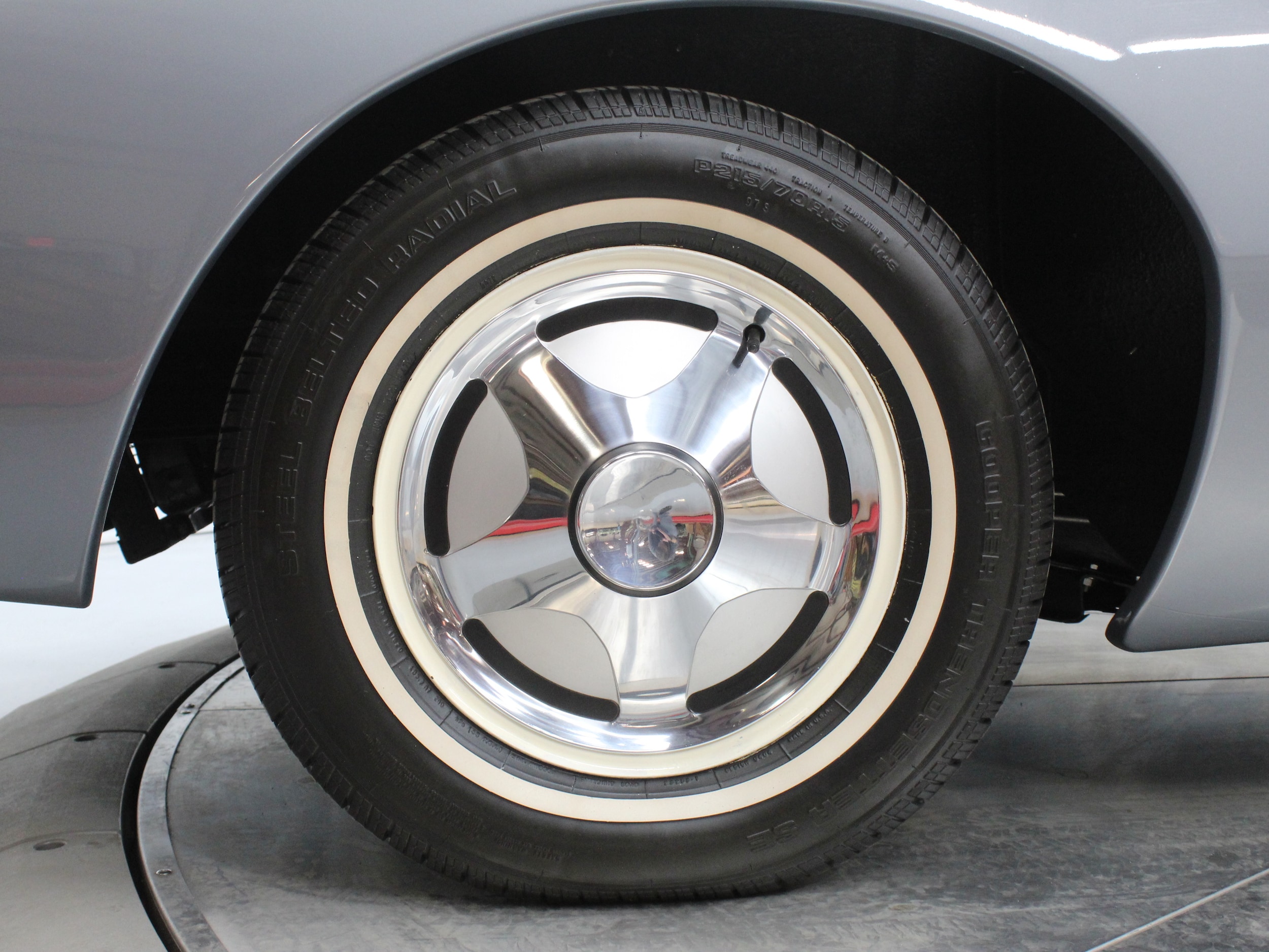 1964 Studebaker Avanti 26