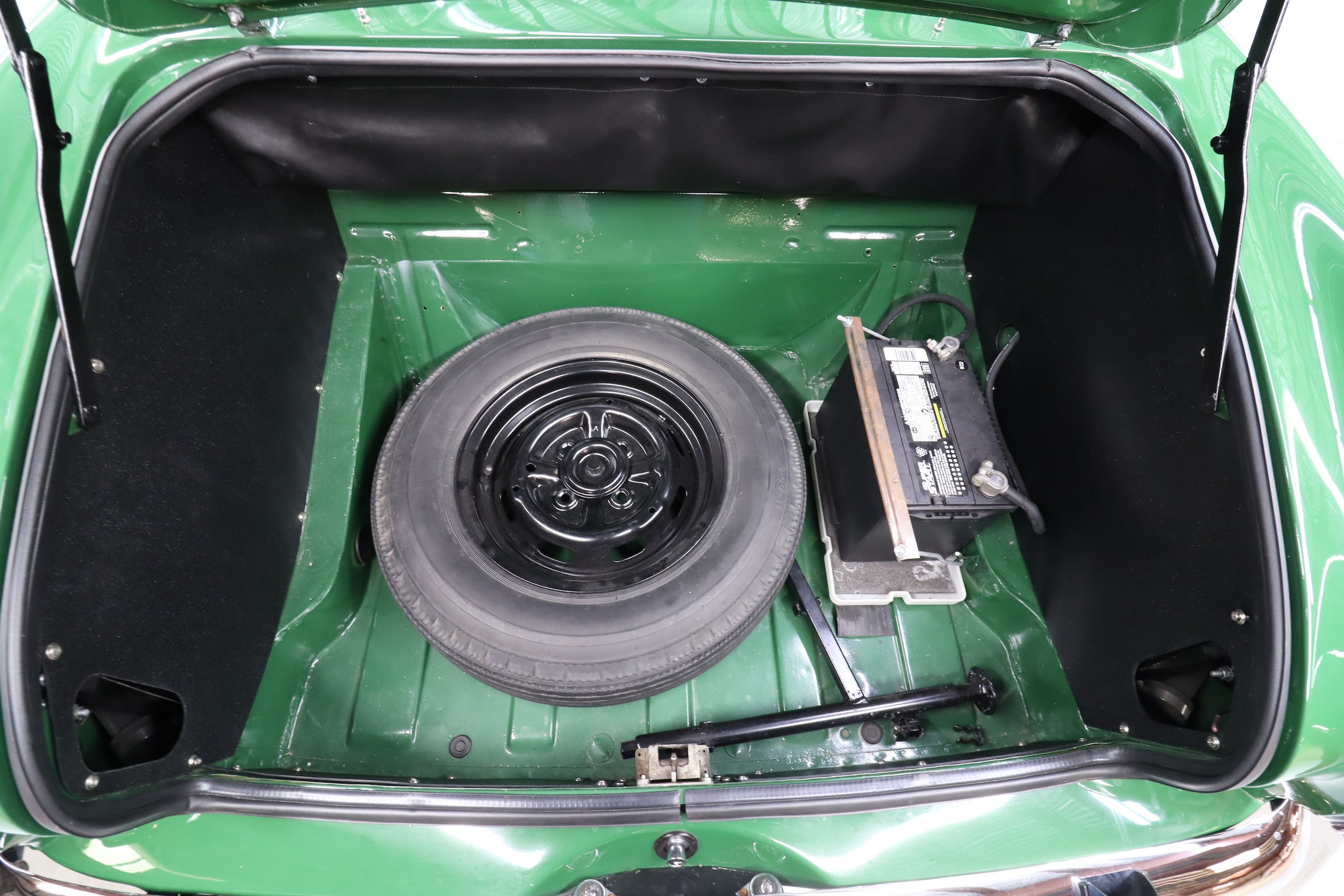 1964 Sunbeam Tiger 68