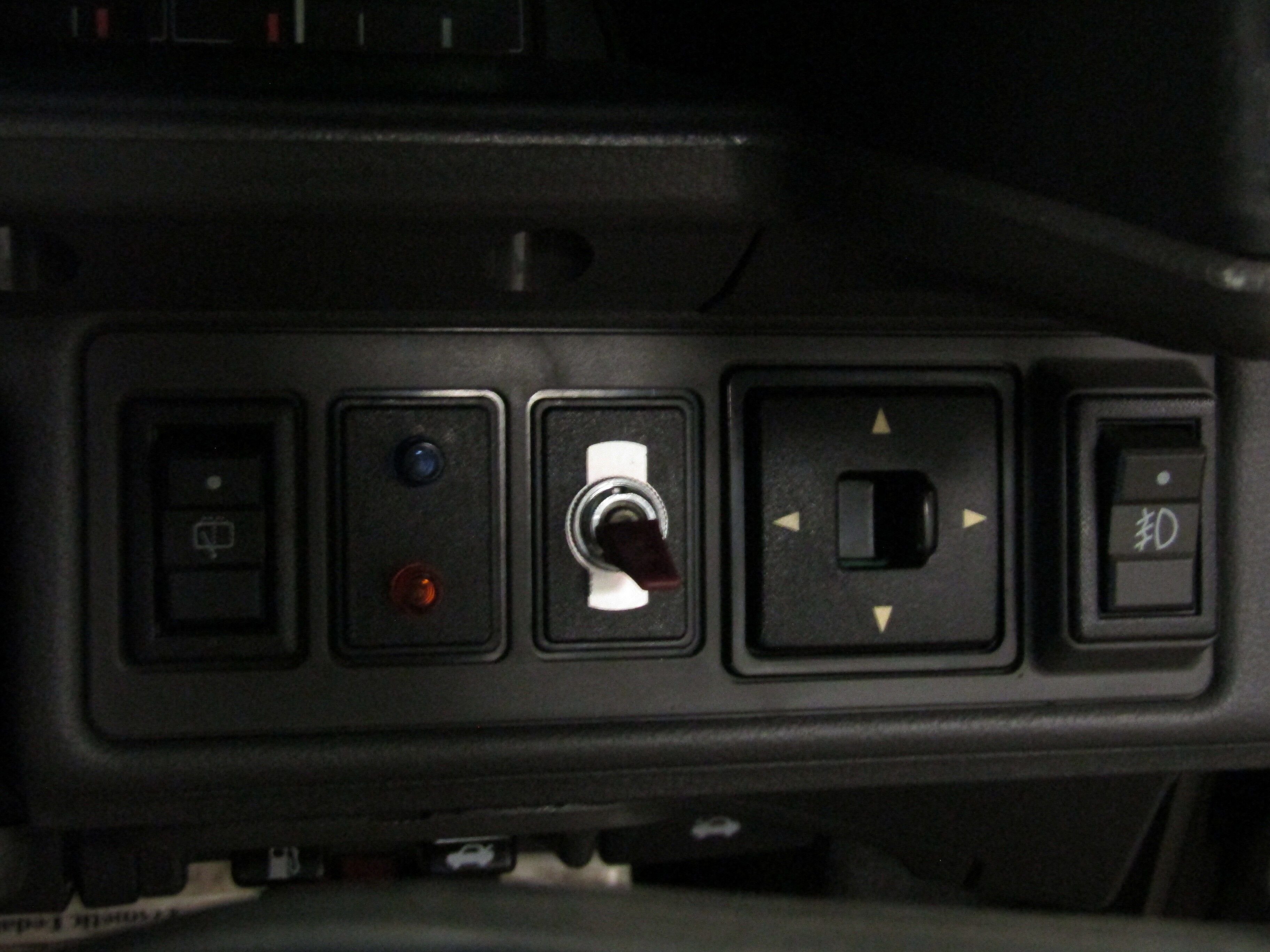 1985 Mazda Cosmo 22