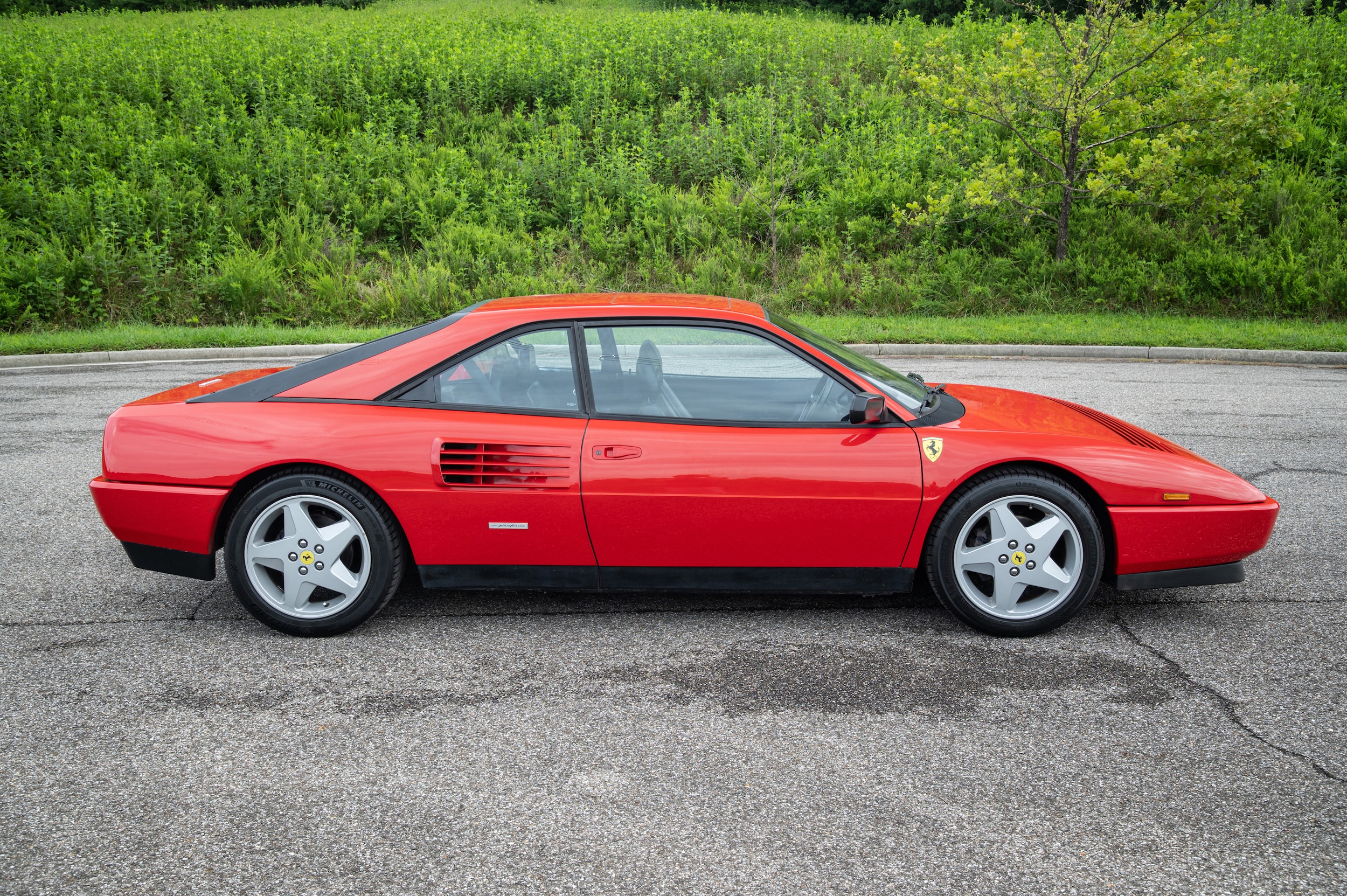 1991 Ferrari Mondial 57