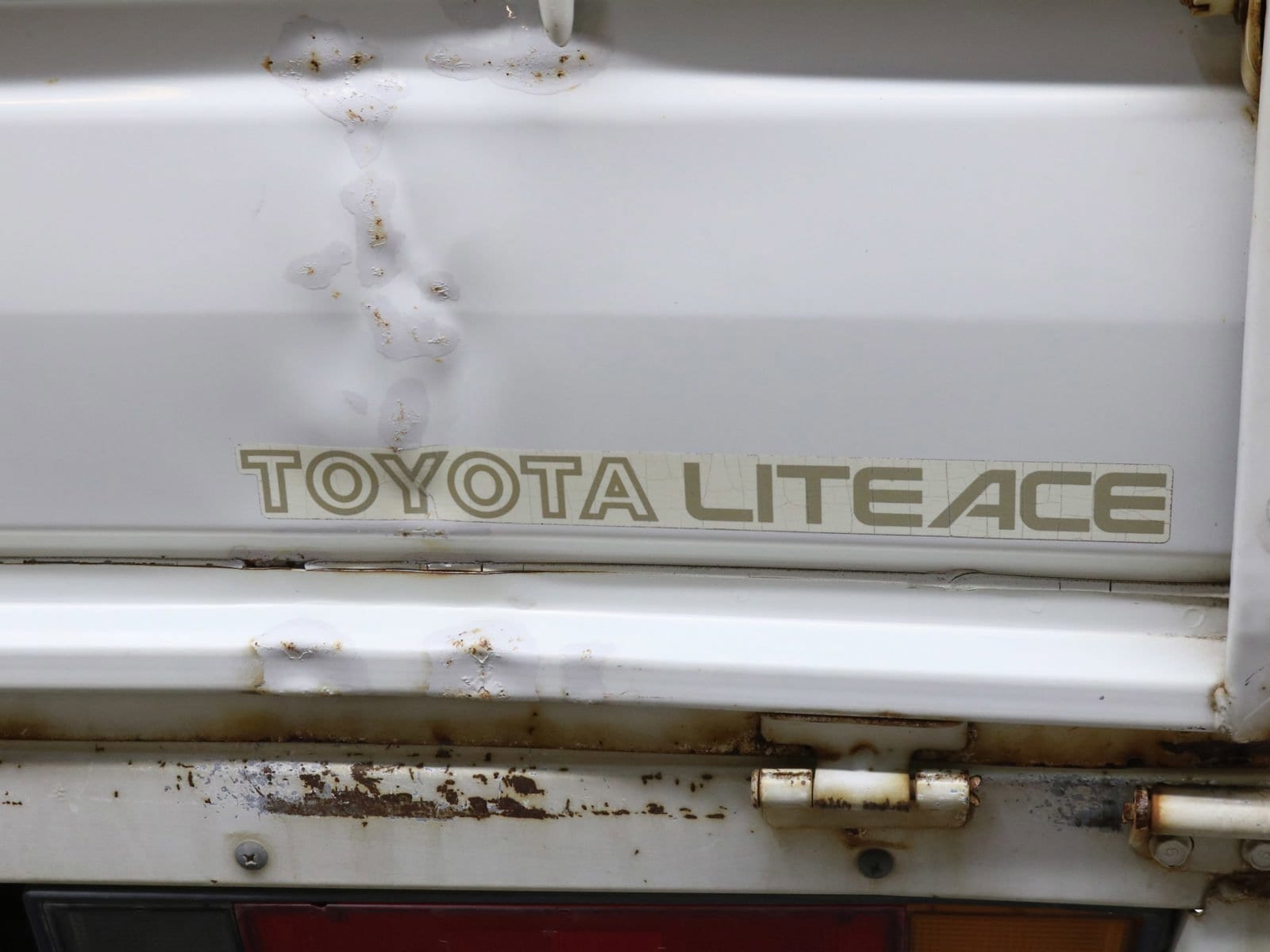 1998 Toyota Liteace 42