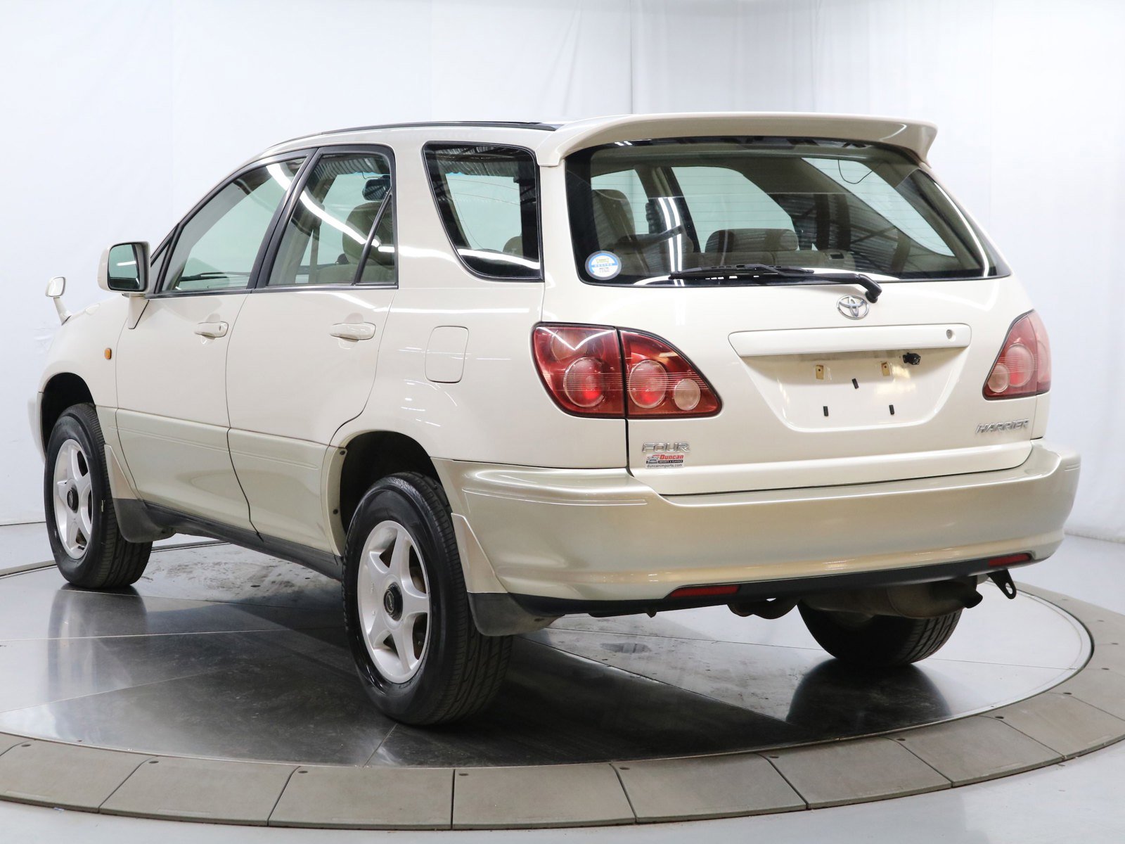 1998 Toyota Harrier 7