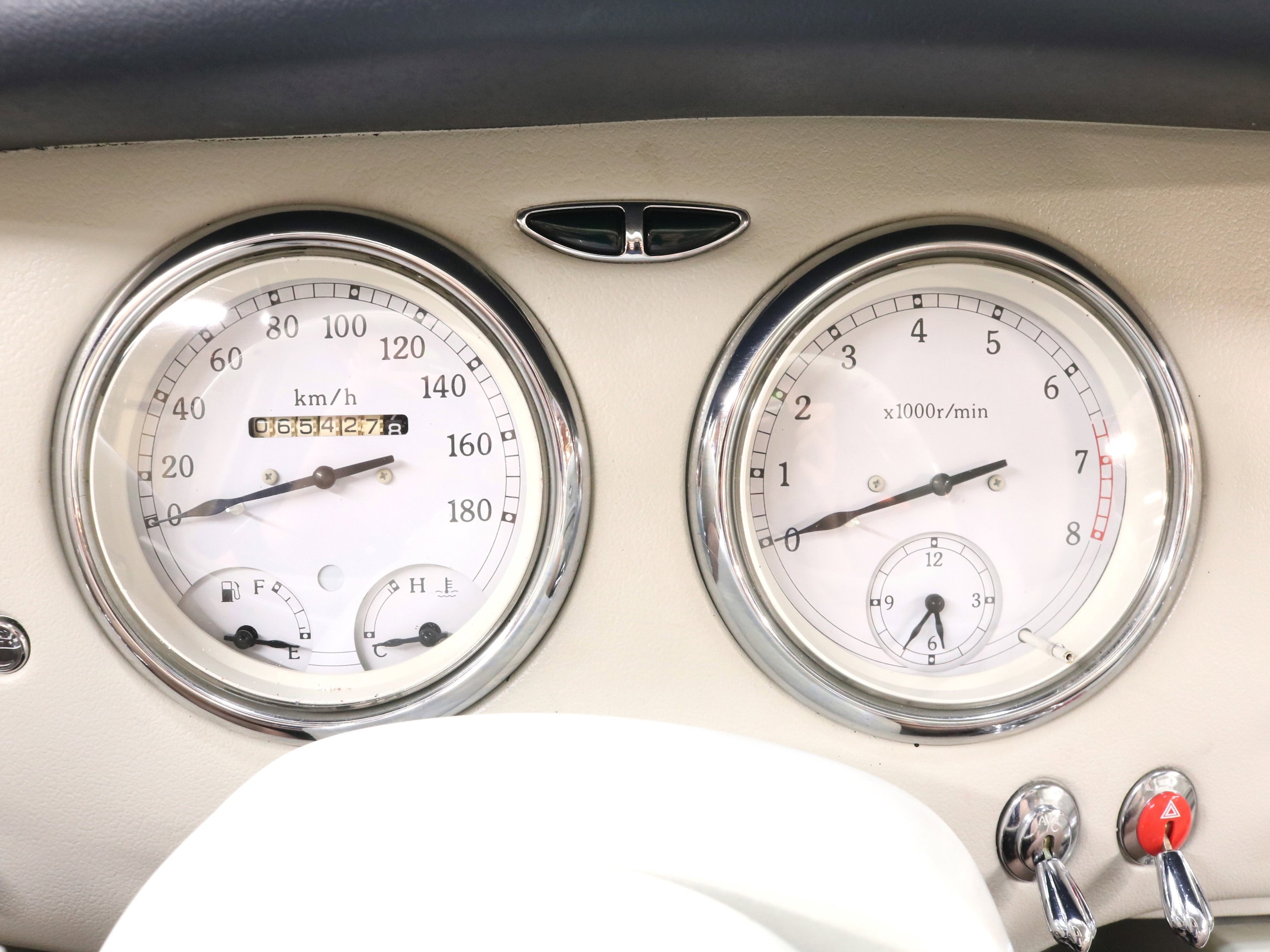 1991 Nissan Figaro 11