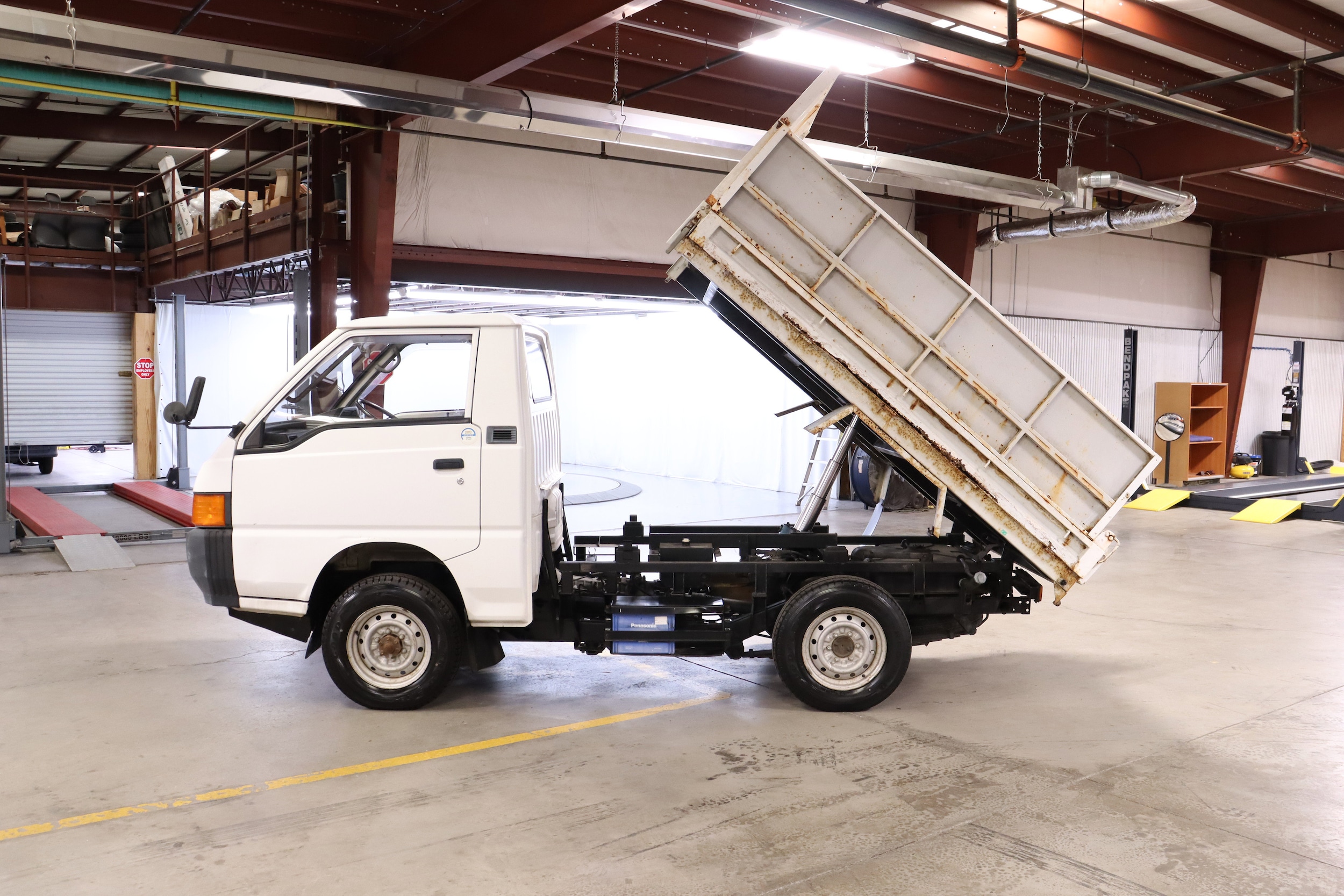 1997 Mitsubishi Delica 46