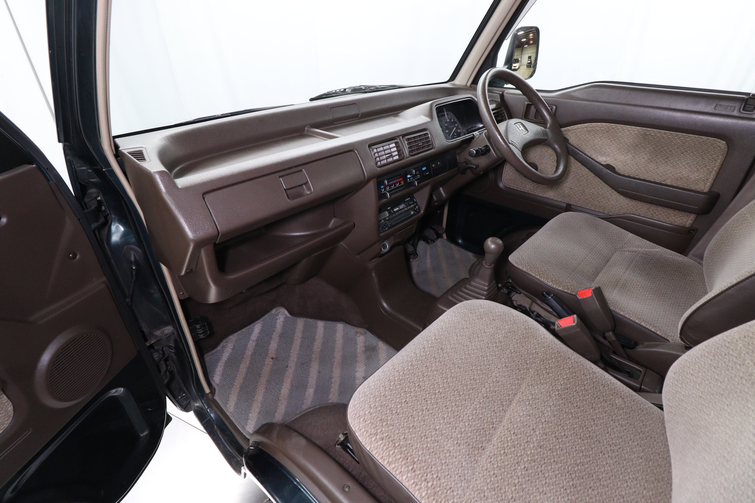 1995 Honda Street 17