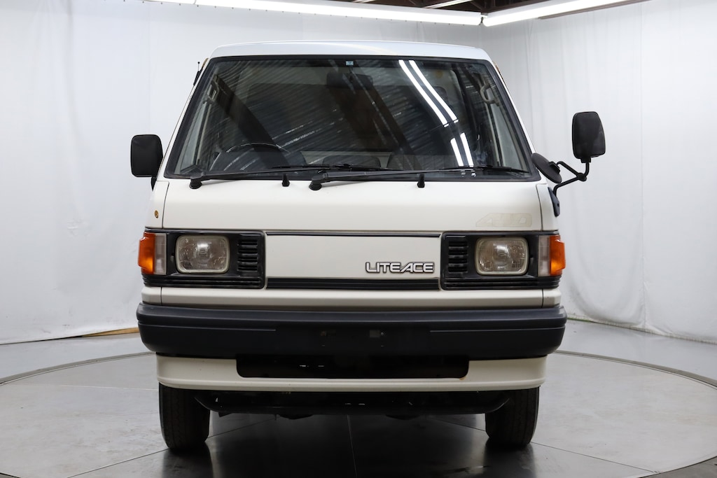 Used 1991 Toyota Liteace Cargo Box Truck