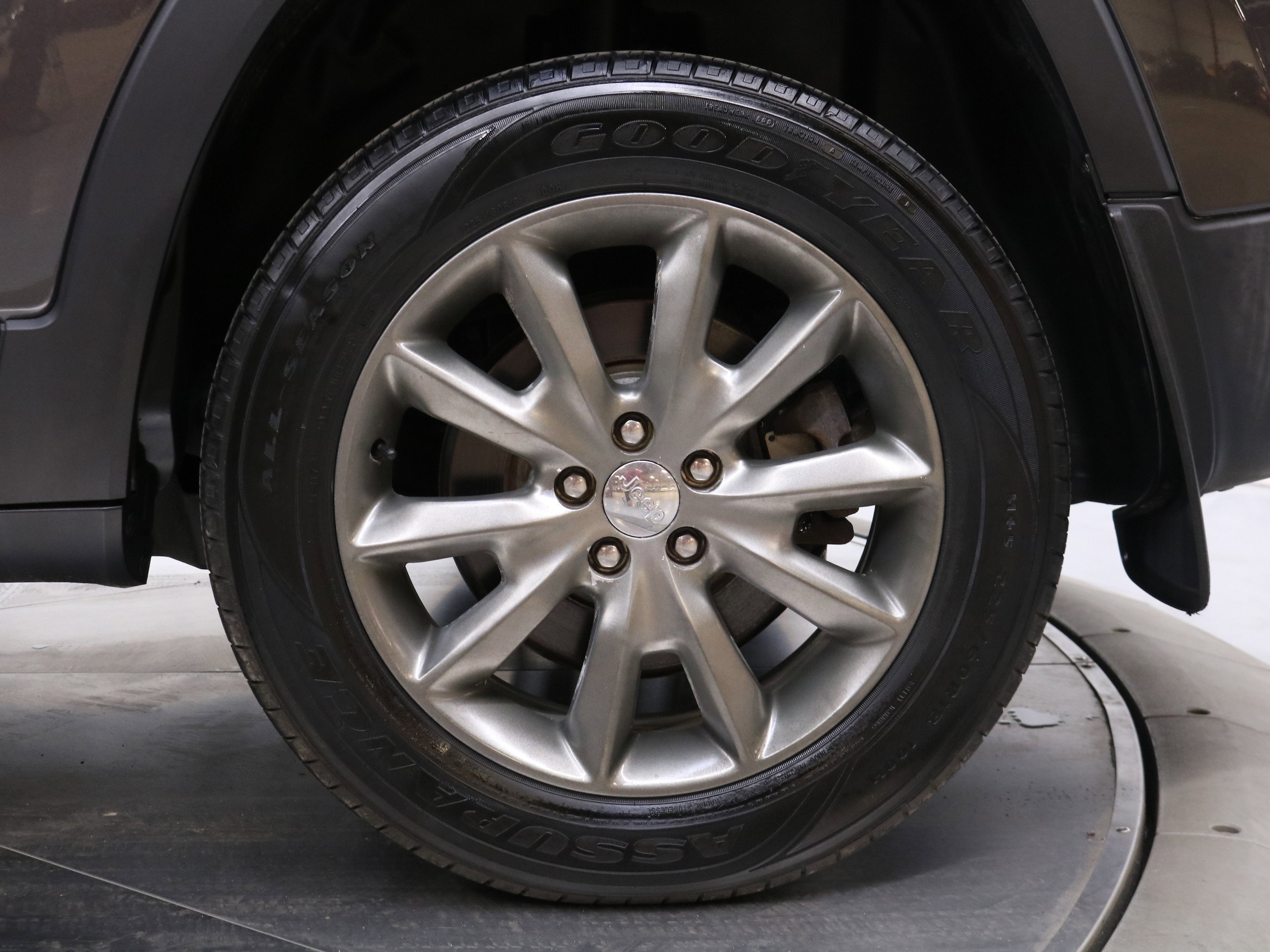 2014 Jeep Cherokee 34
