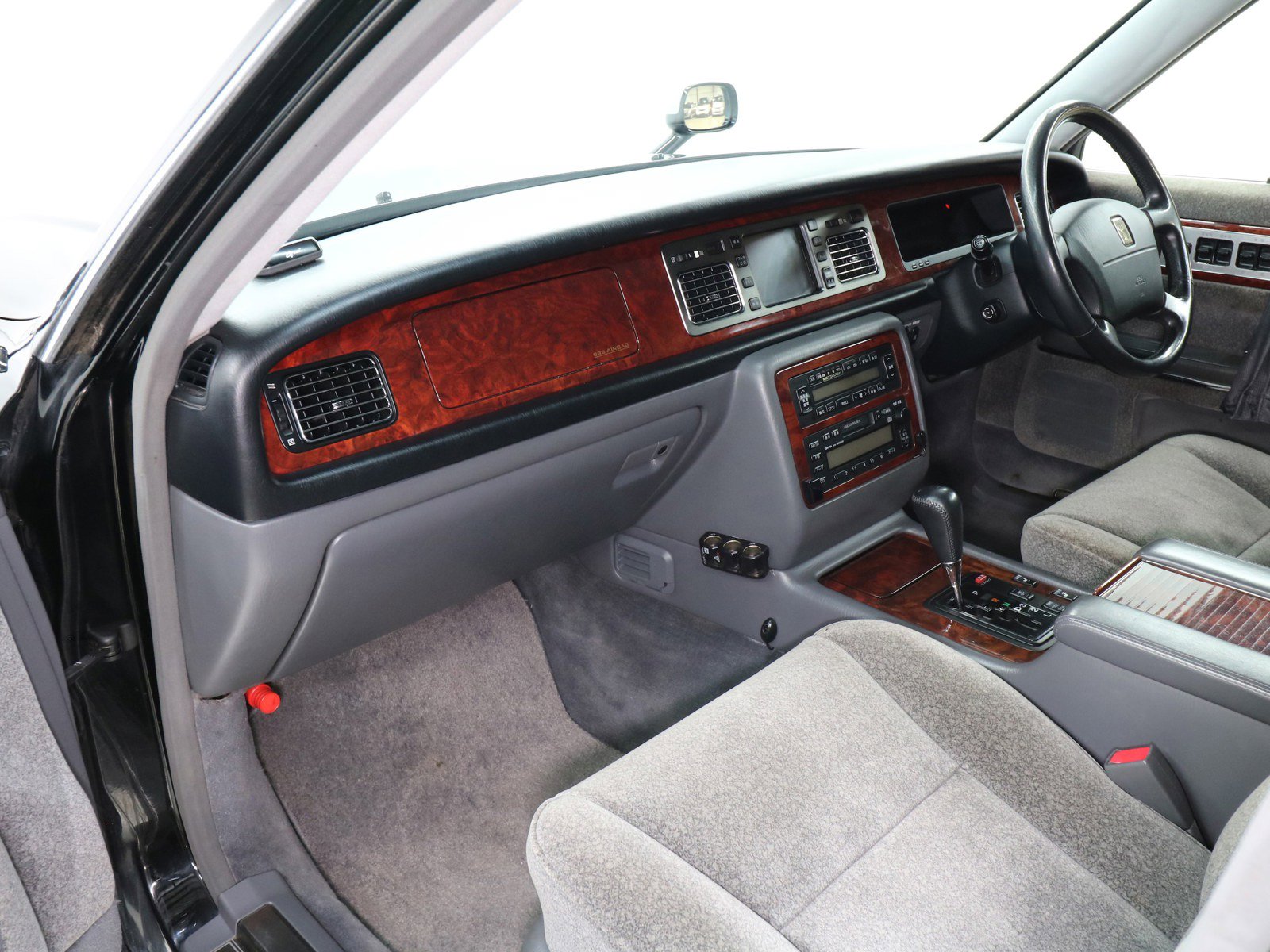 1997 Toyota Century 18
