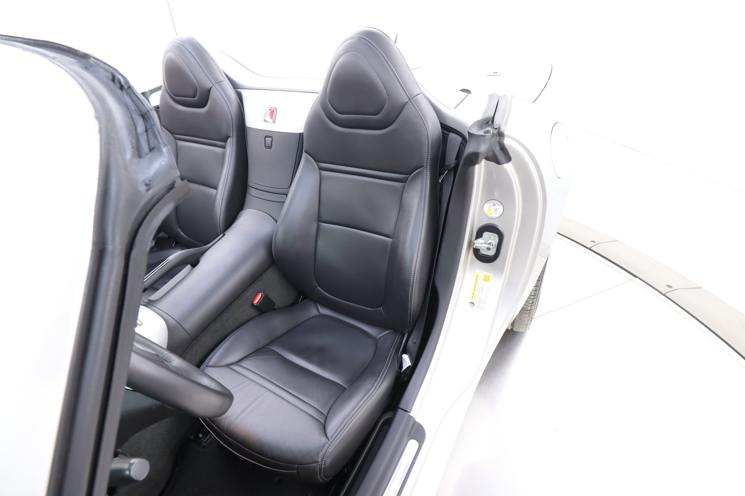 2007 Saturn Sky 19