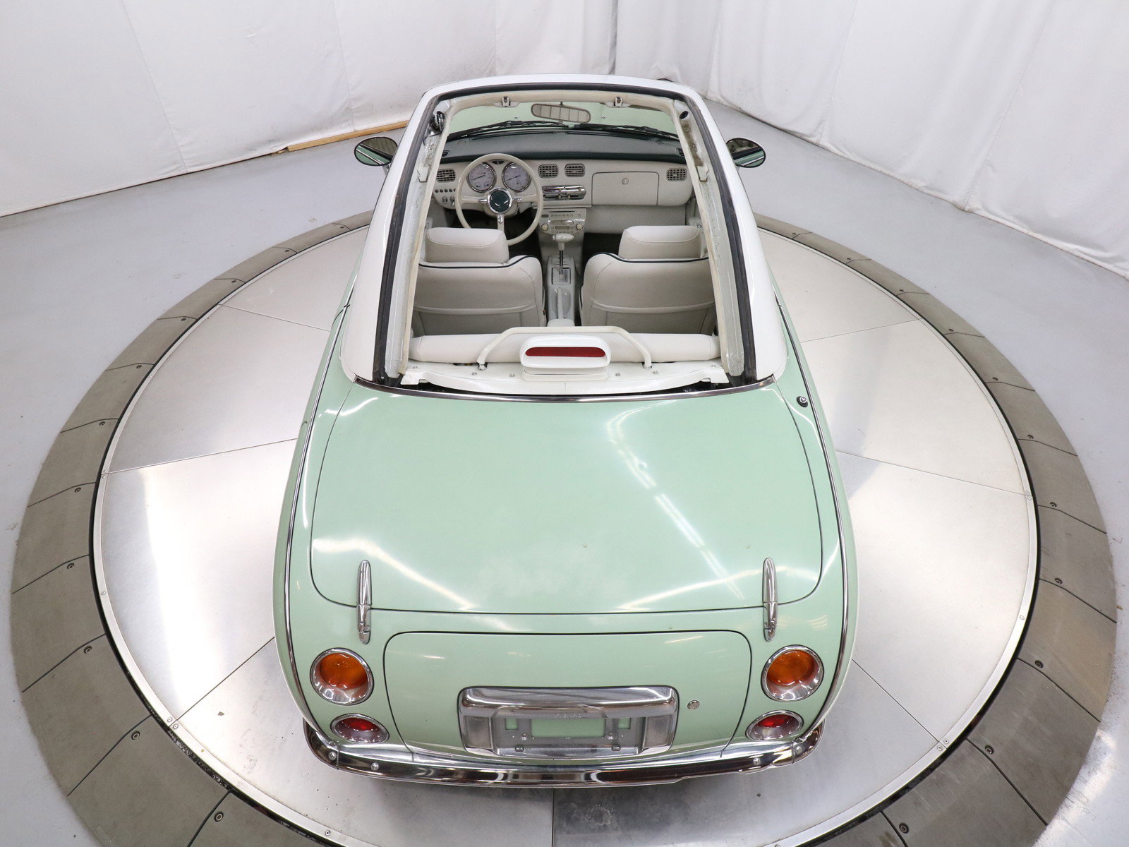 1992 Nissan Figaro 49