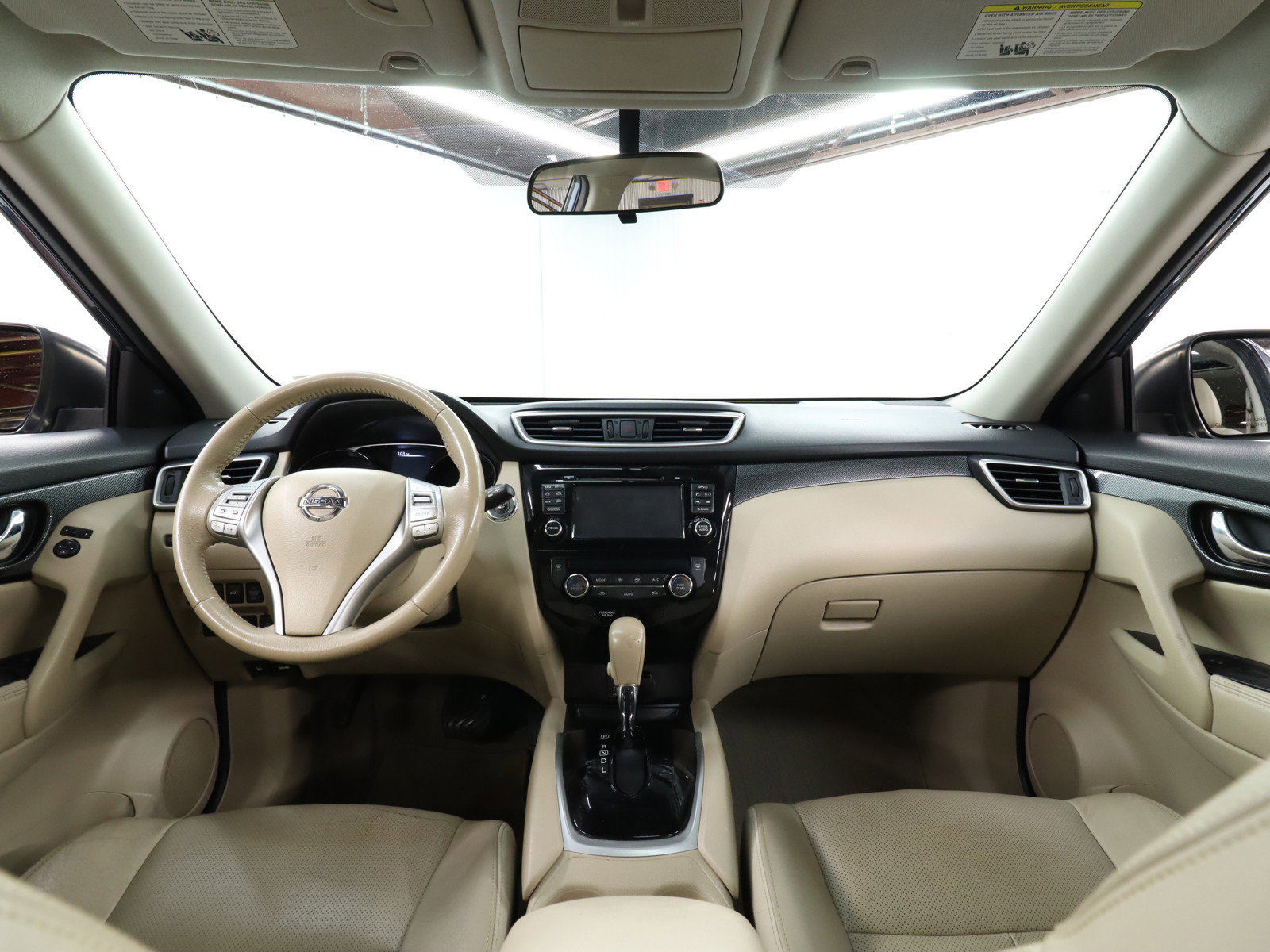 2014 Nissan Rogue 48