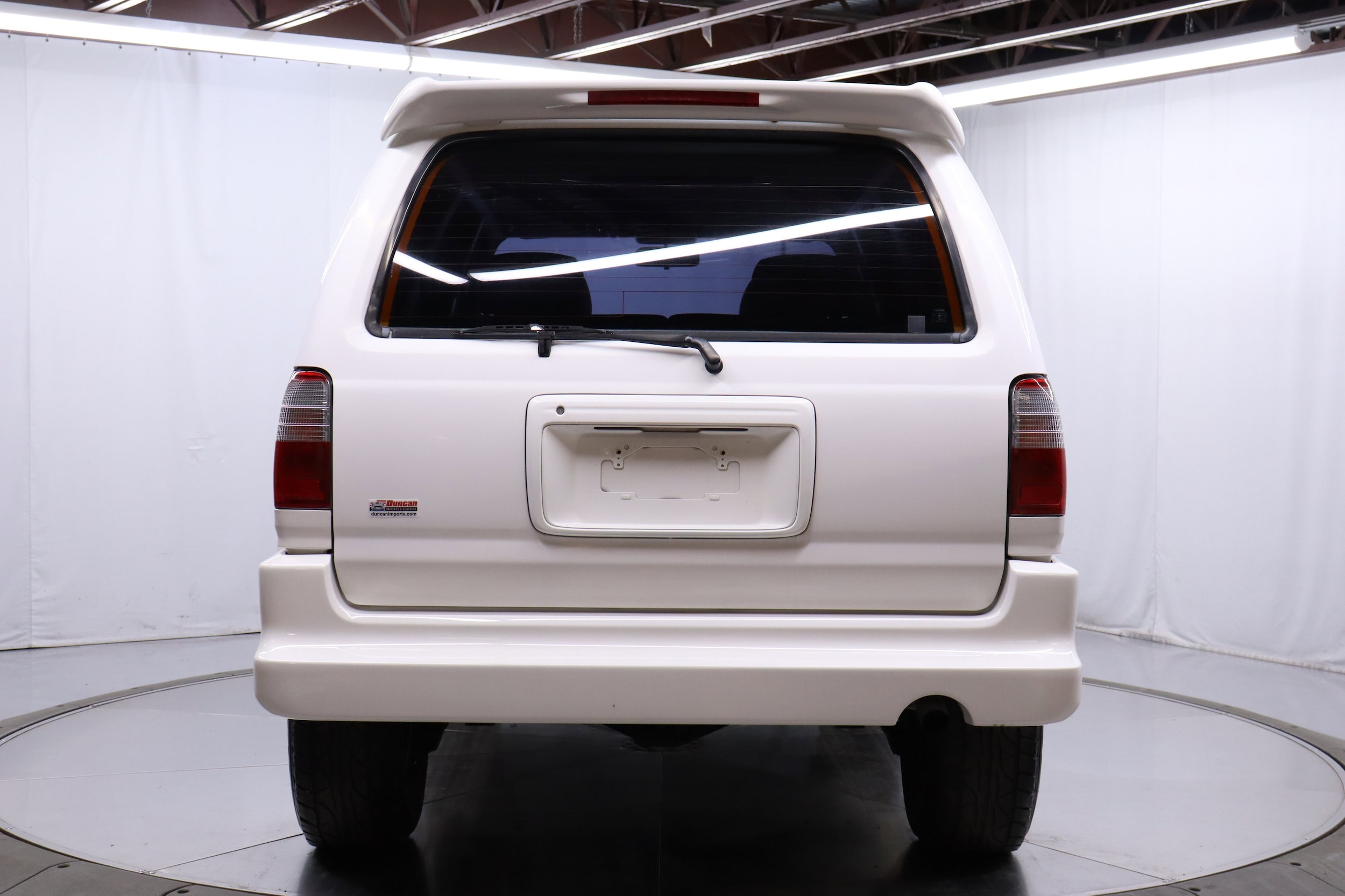1999 Toyota Hilux 8