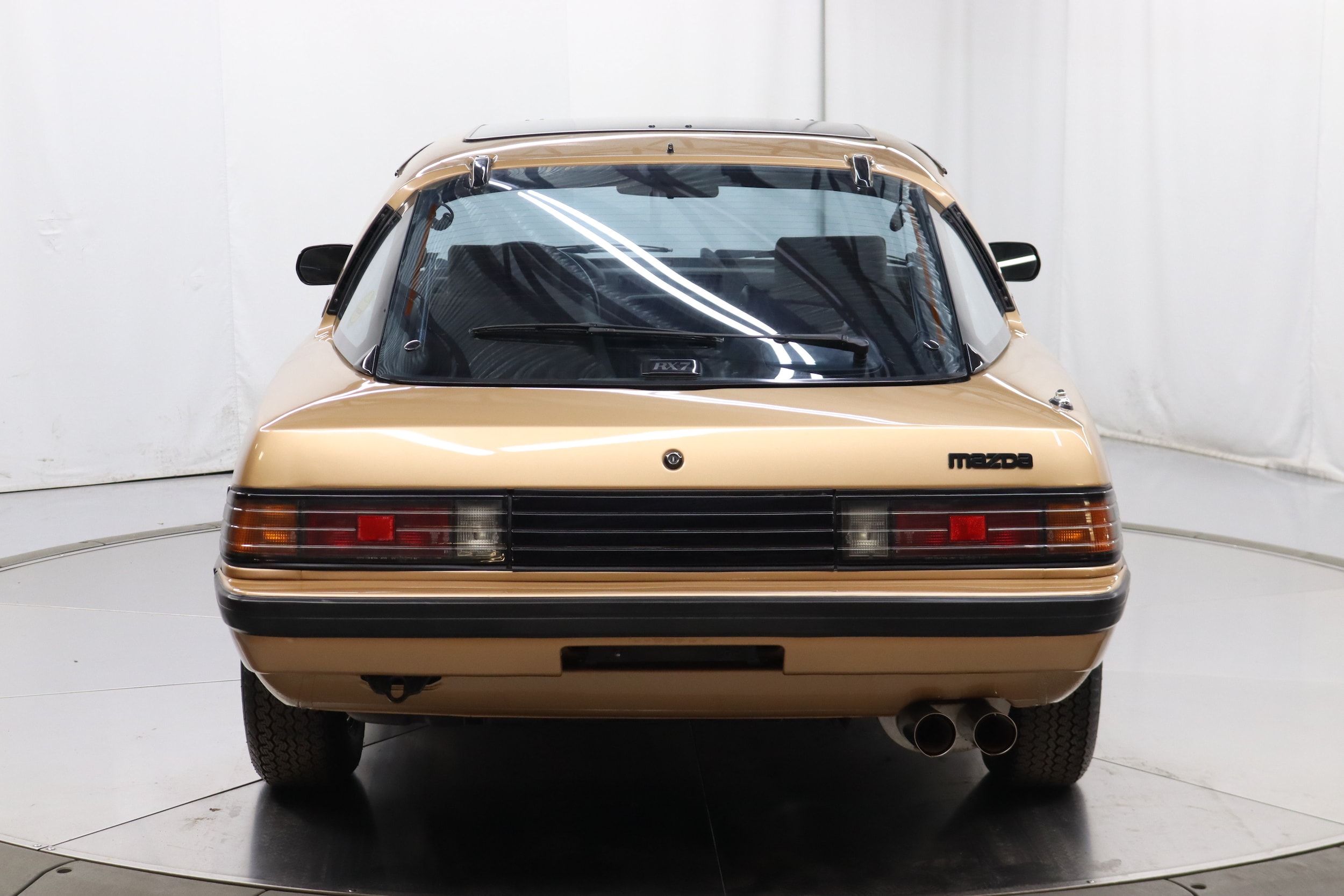 1981 Mazda RX-7 14