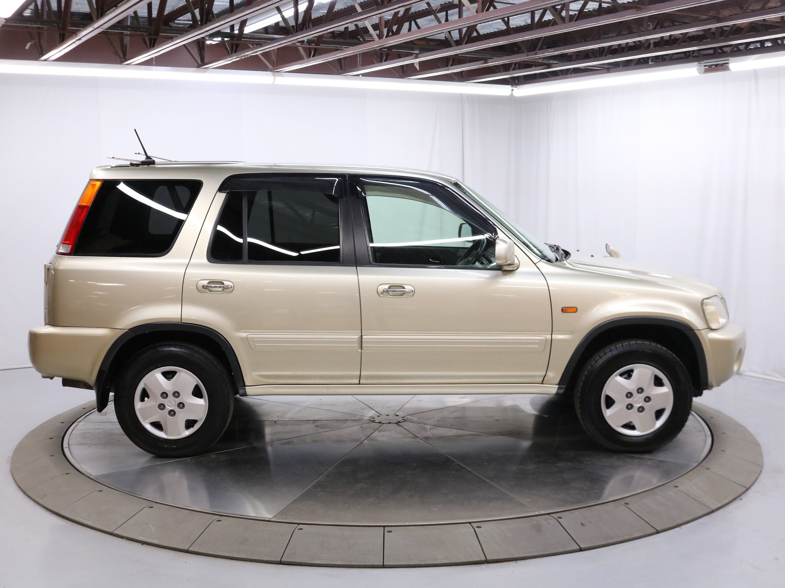 1999 Honda CR-V 8