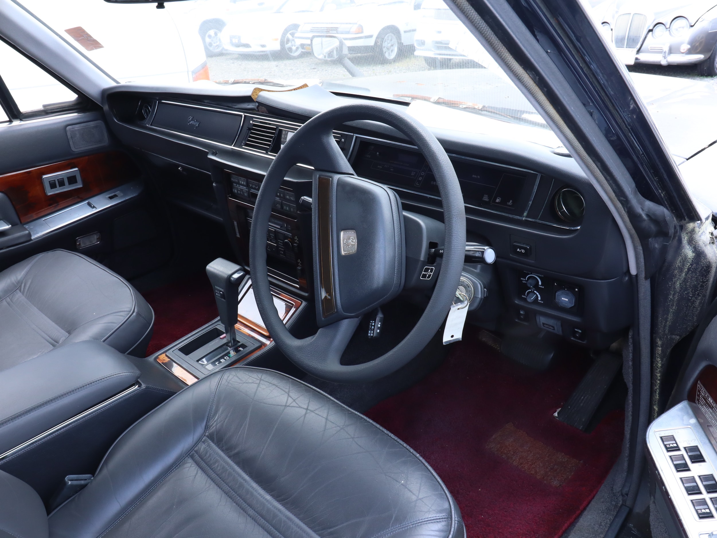 1991 Toyota Century 6