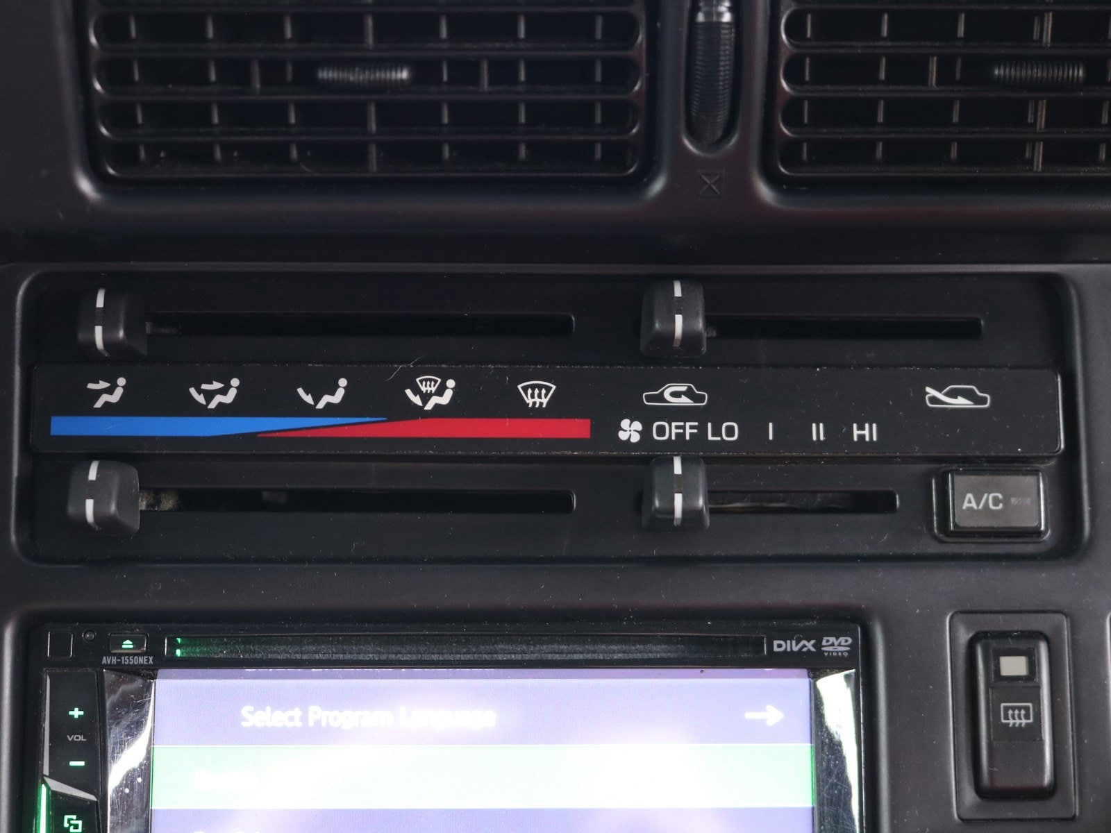 1994 Toyota Hiace 12