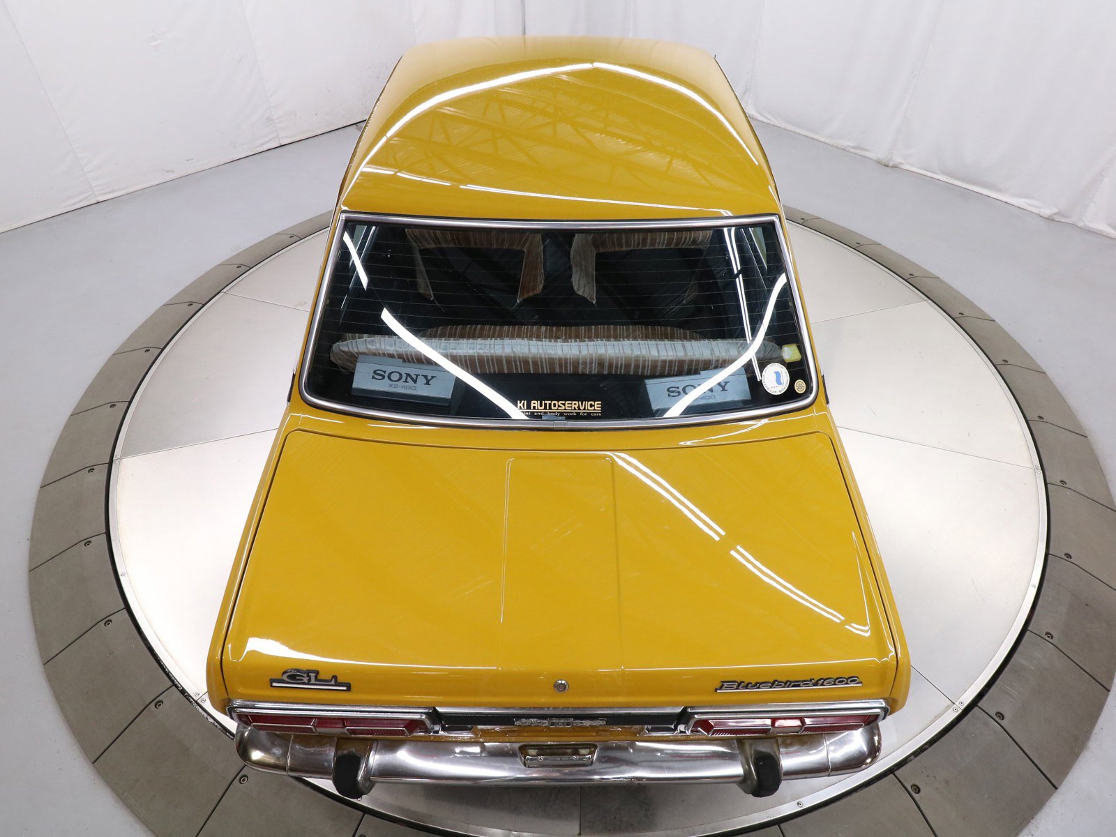 1971 Datsun Bluebird 42