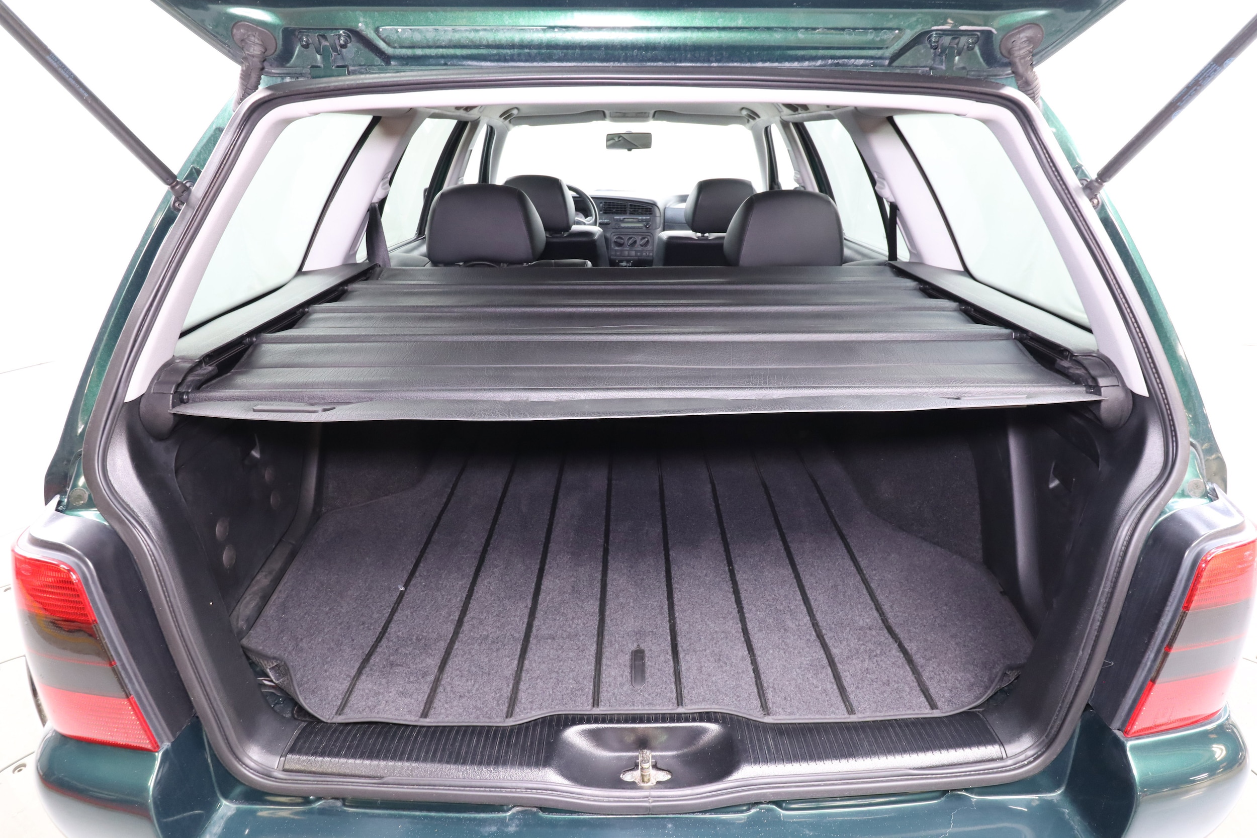 1998 Volkswagen Golf 30
