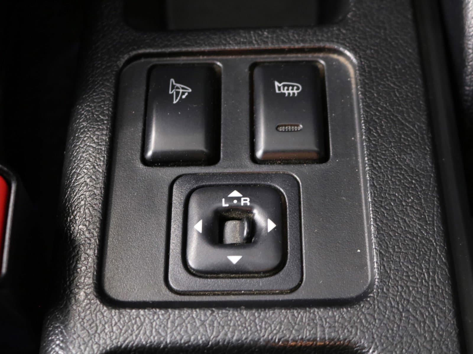 1997 Isuzu Vehicross 49
