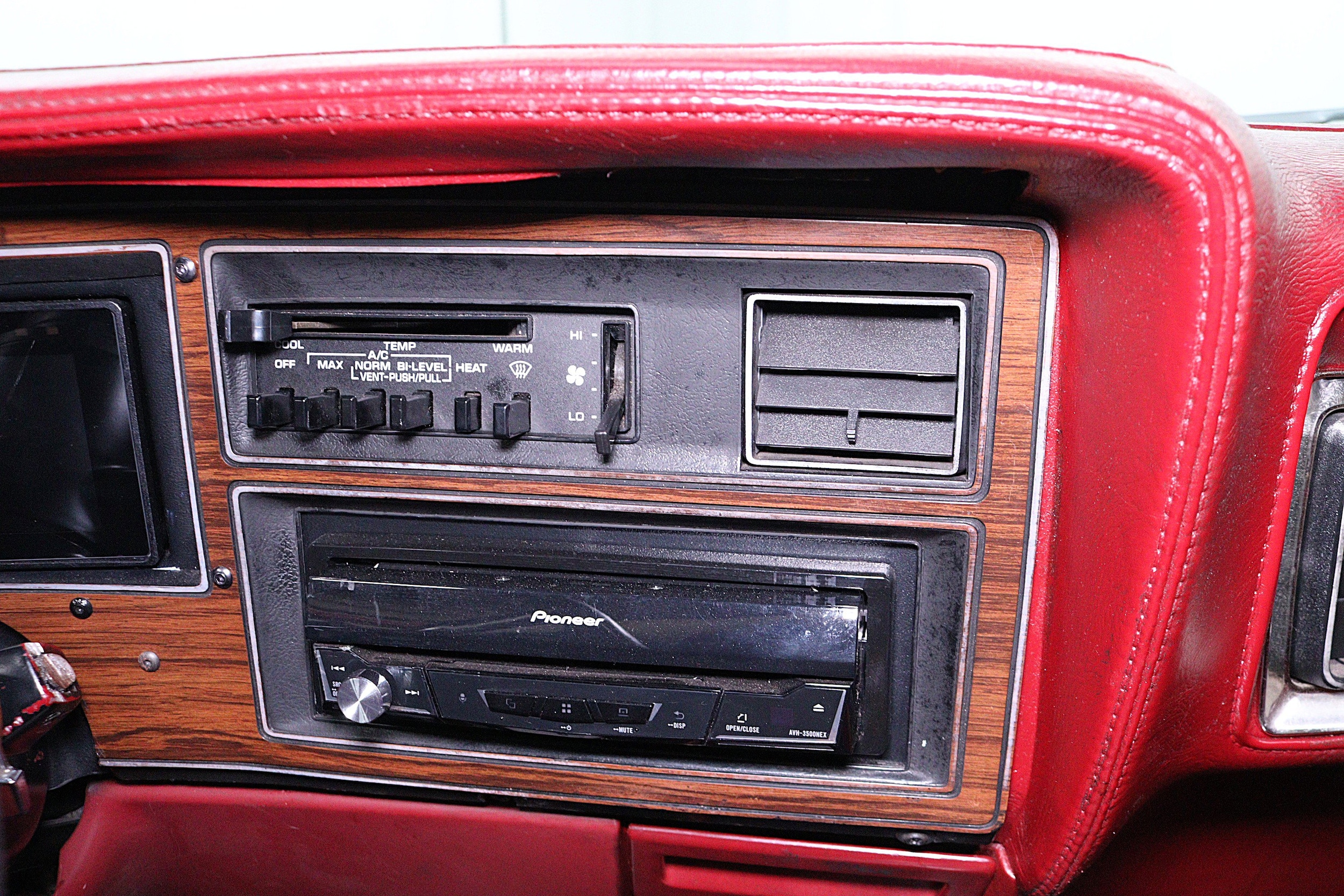 1980 Chrysler Lebaron 12