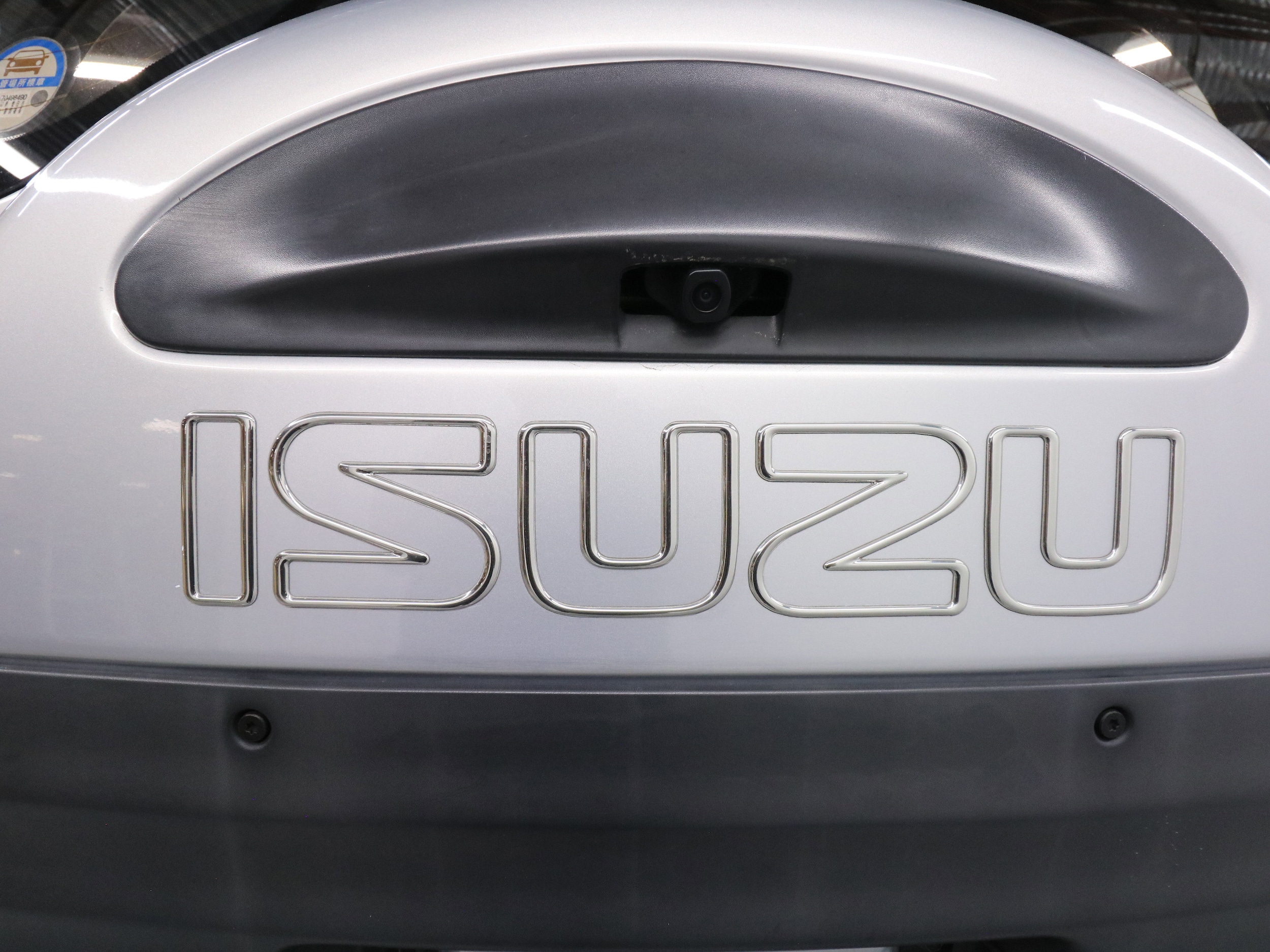 1997 Isuzu Vehicross 55