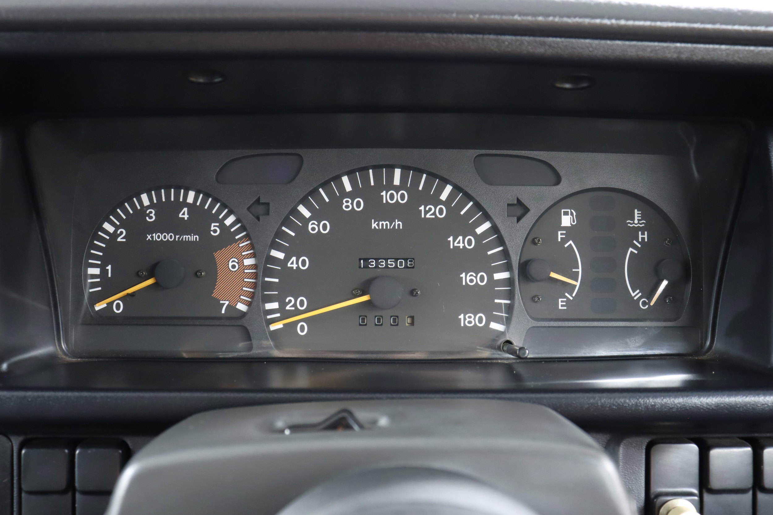 1998 Mazda Proceed 13